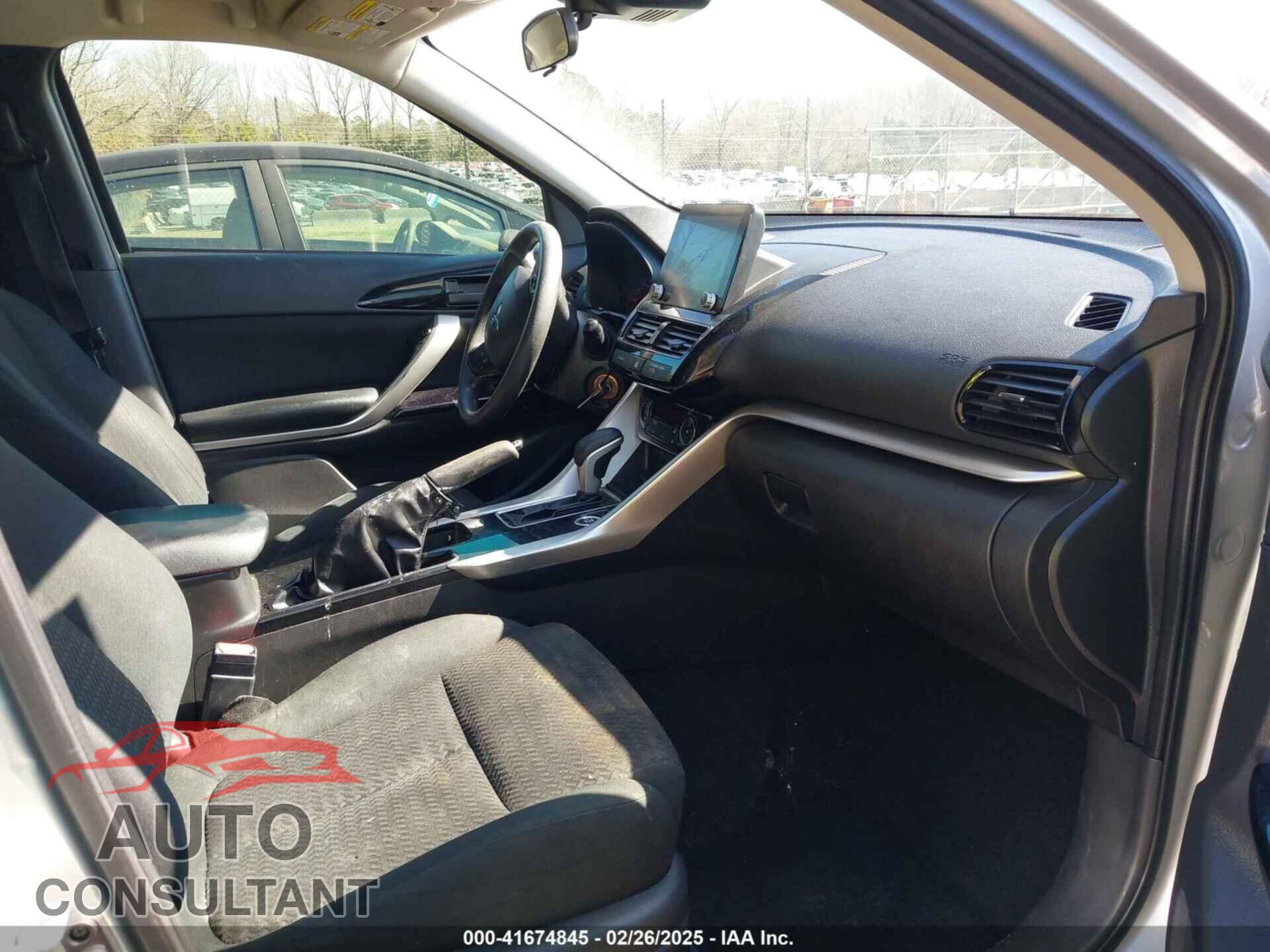 MITSUBISHI ECLIPSE CROSS 2022 - JA4ATVAAXNZ053821