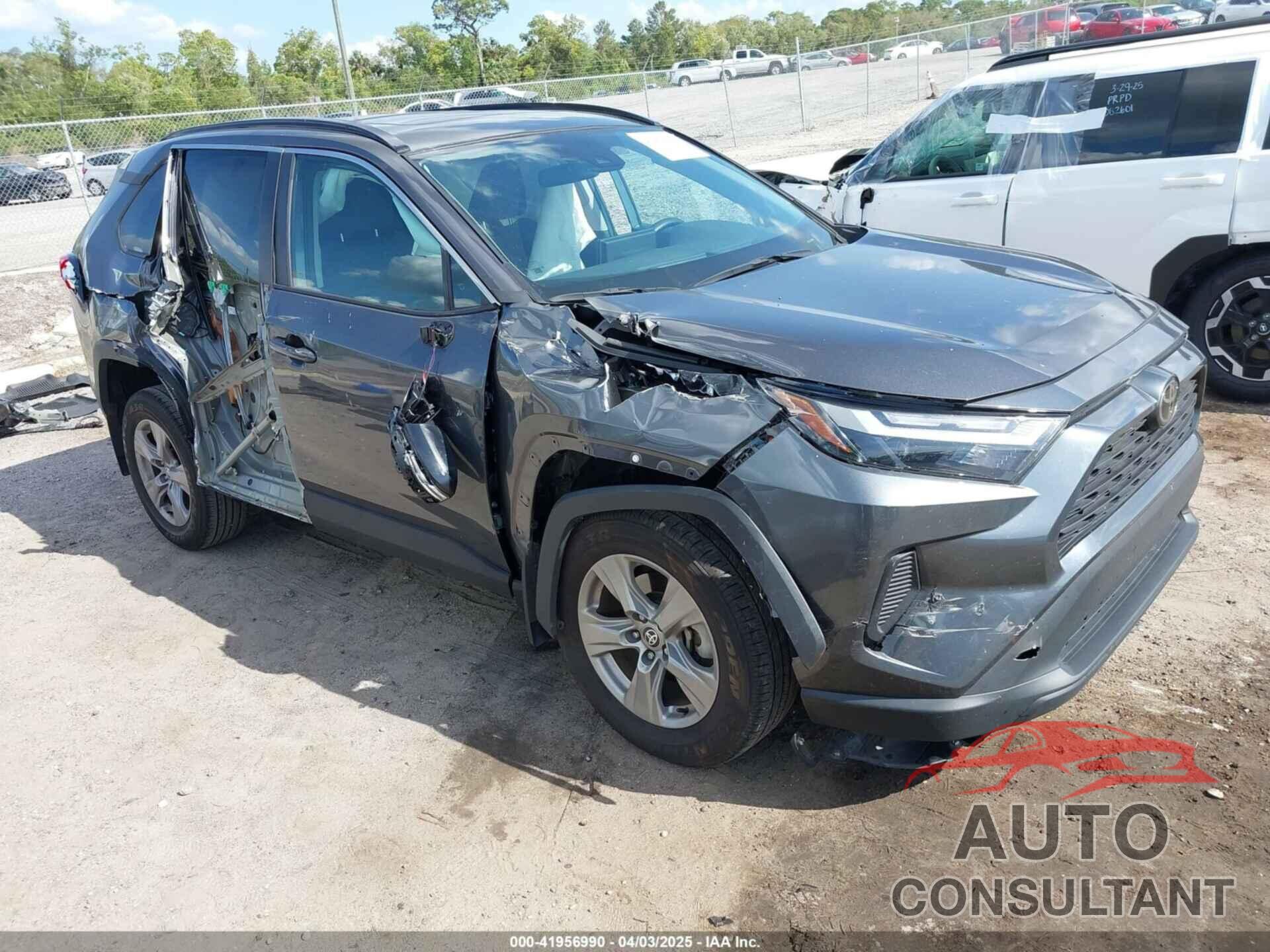 TOYOTA RAV4 2024 - 2T3W1RFV5RC252349