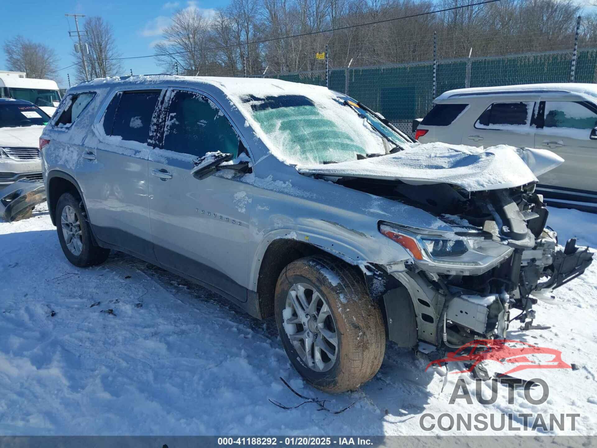 CHEVROLET TRAVERSE 2018 - 1GNEVGKW6JJ250654