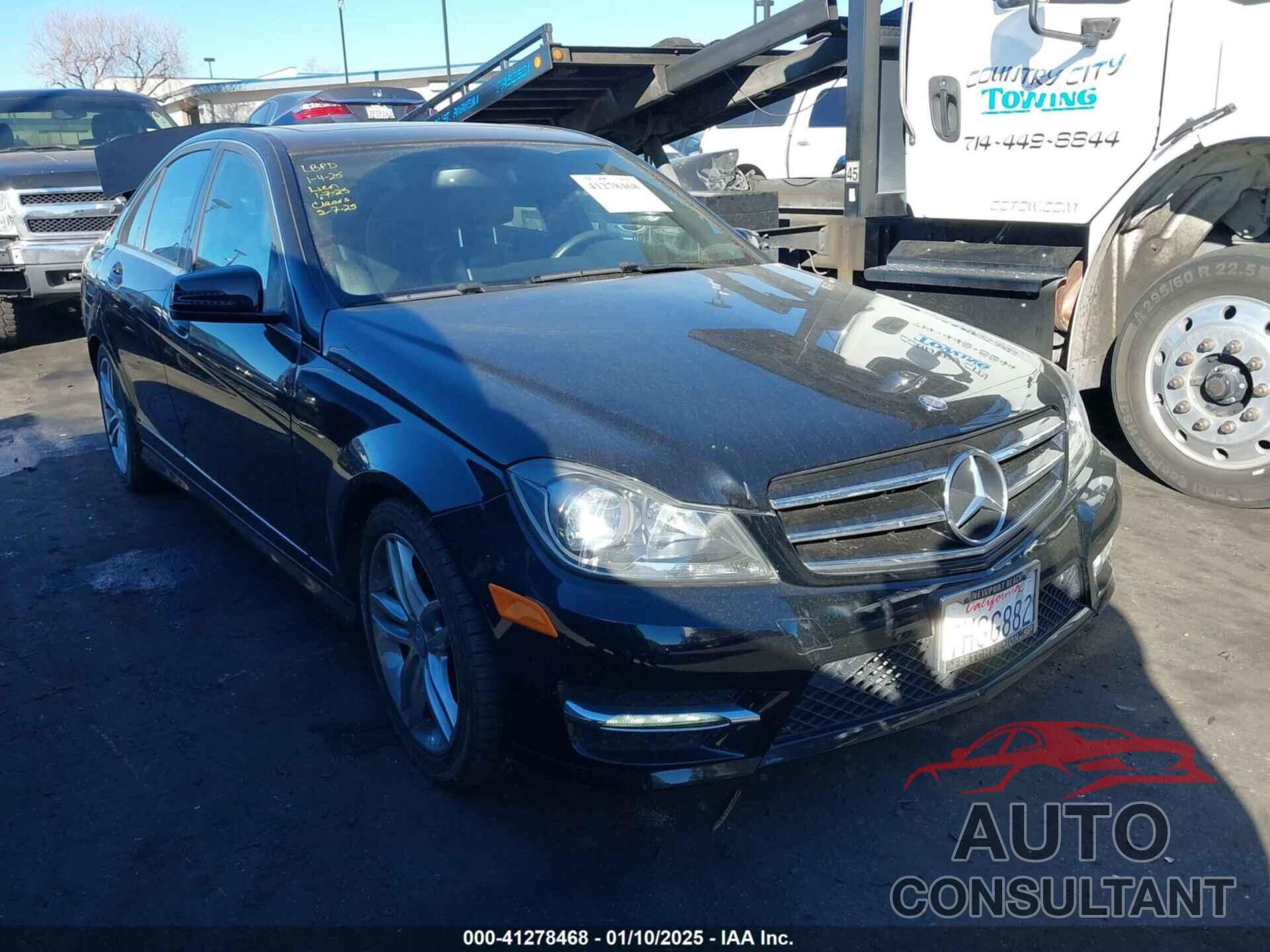 MERCEDES-BENZ C 250 2013 - WDDGF4HB9DR277957