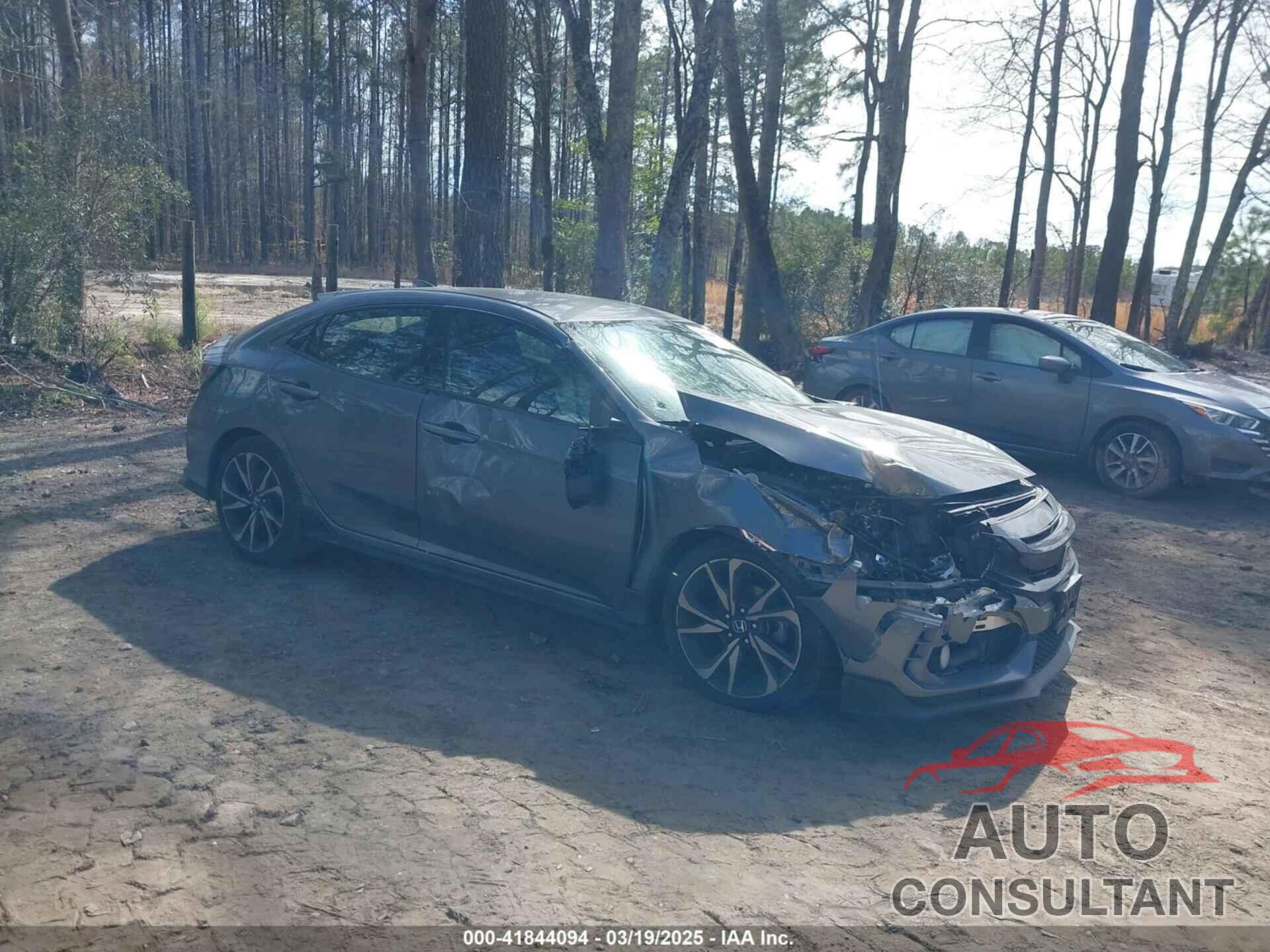HONDA CIVIC 2017 - SHHFK7H42HU203908