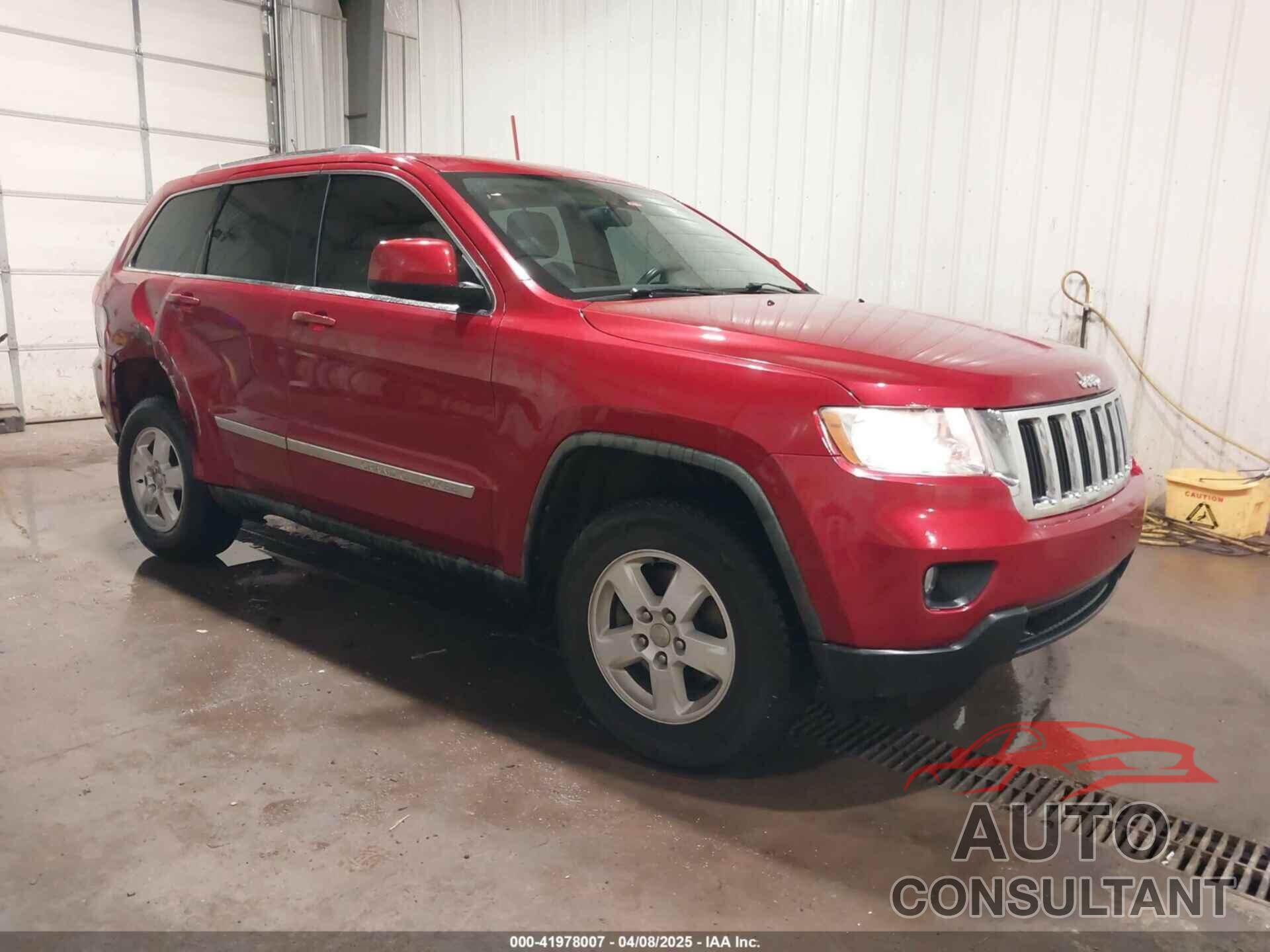 JEEP GRAND CHEROKEE 2011 - 1J4RR4GG5BC540012