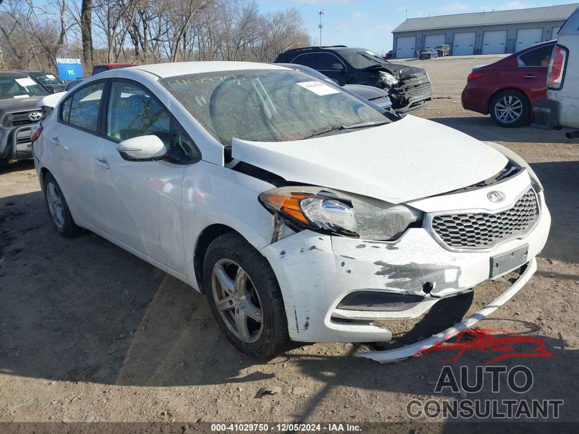 KIA FORTE 2016 - KNAFX4A62G5528178