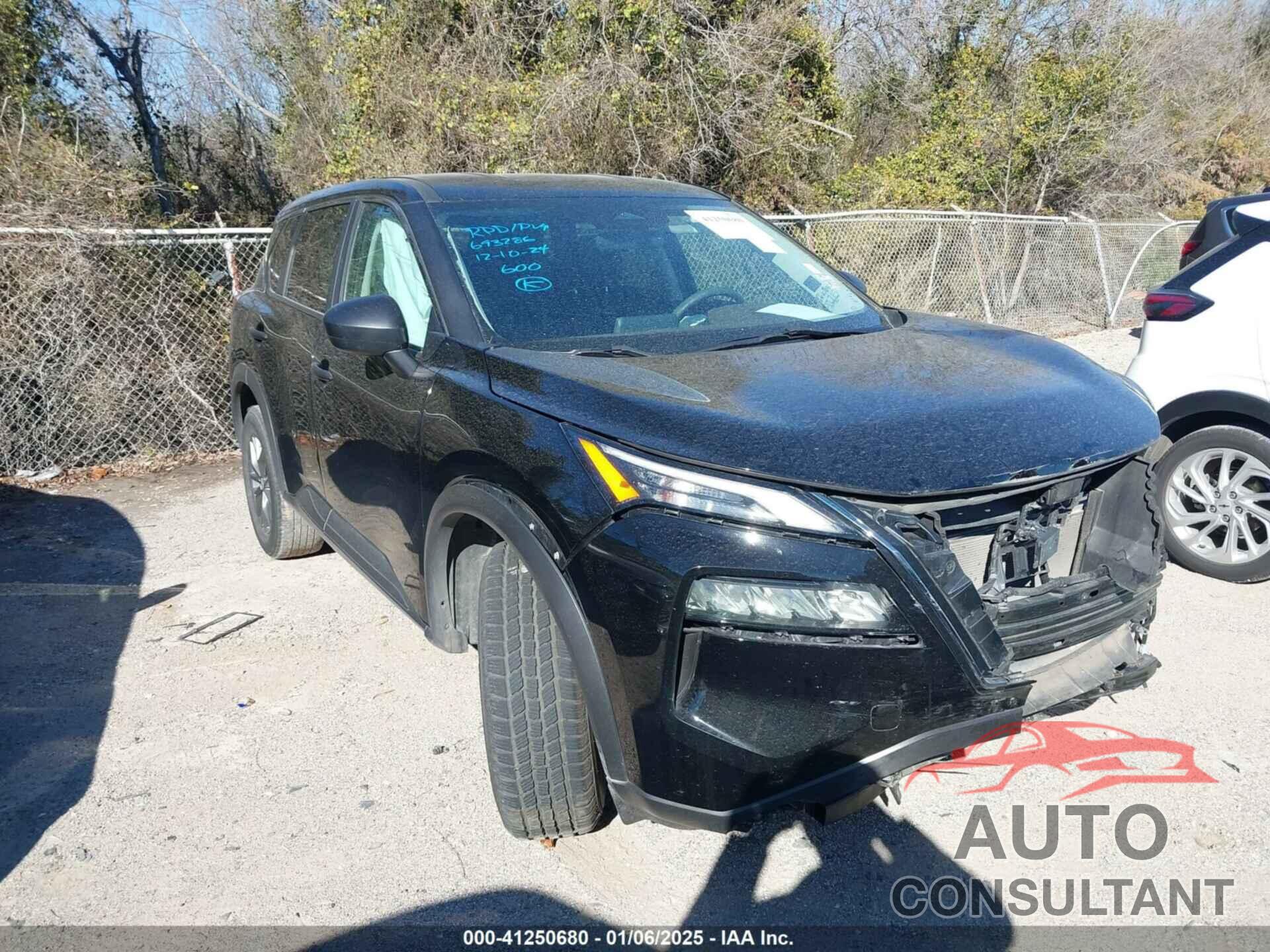 NISSAN ROGUE 2023 - 5N1BT3AA3PC890877
