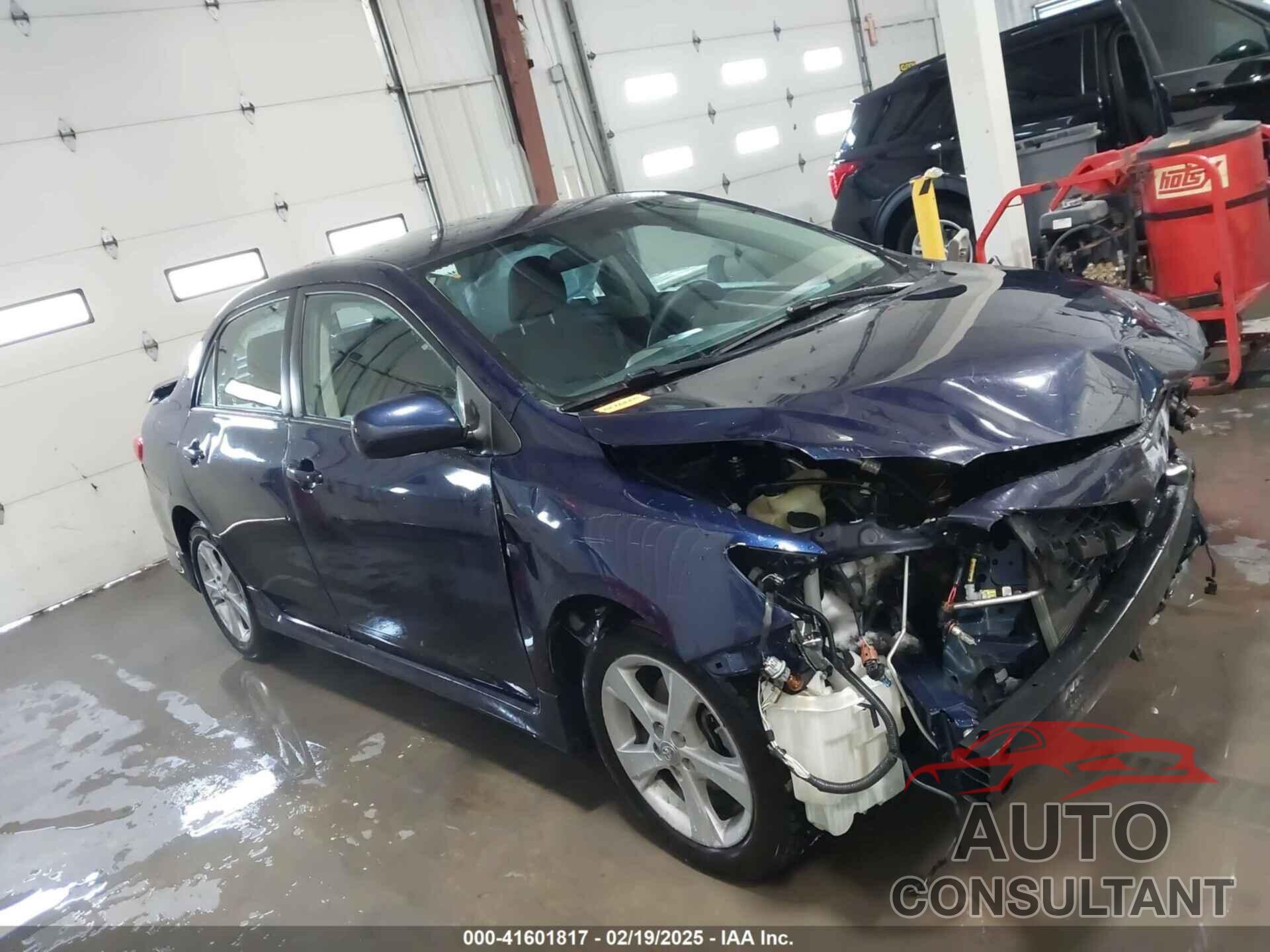 TOYOTA COROLLA 2011 - 2T1BU4EE2BC633861