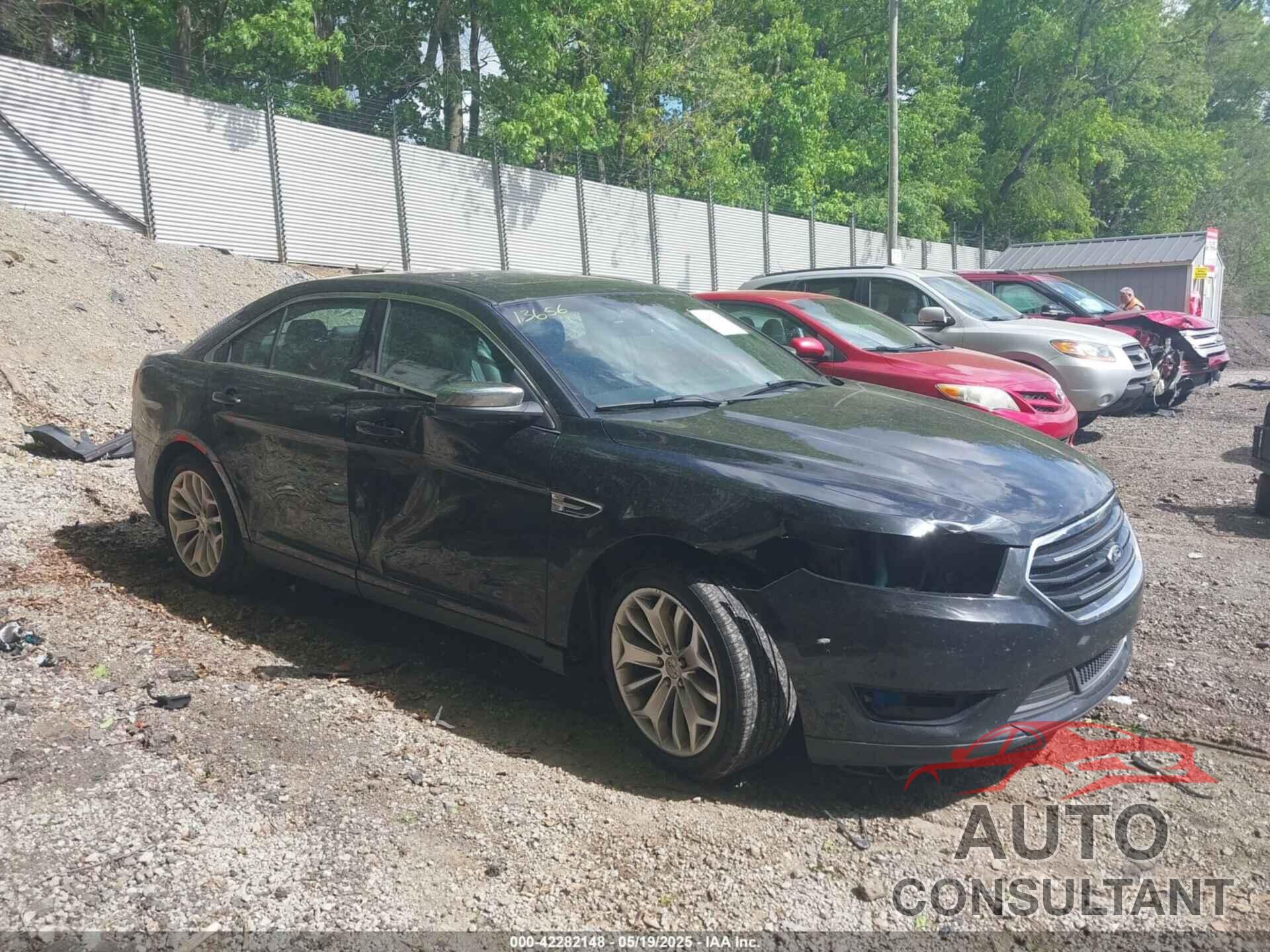 FORD TAURUS 2016 - 1FAHP2F83GG132118