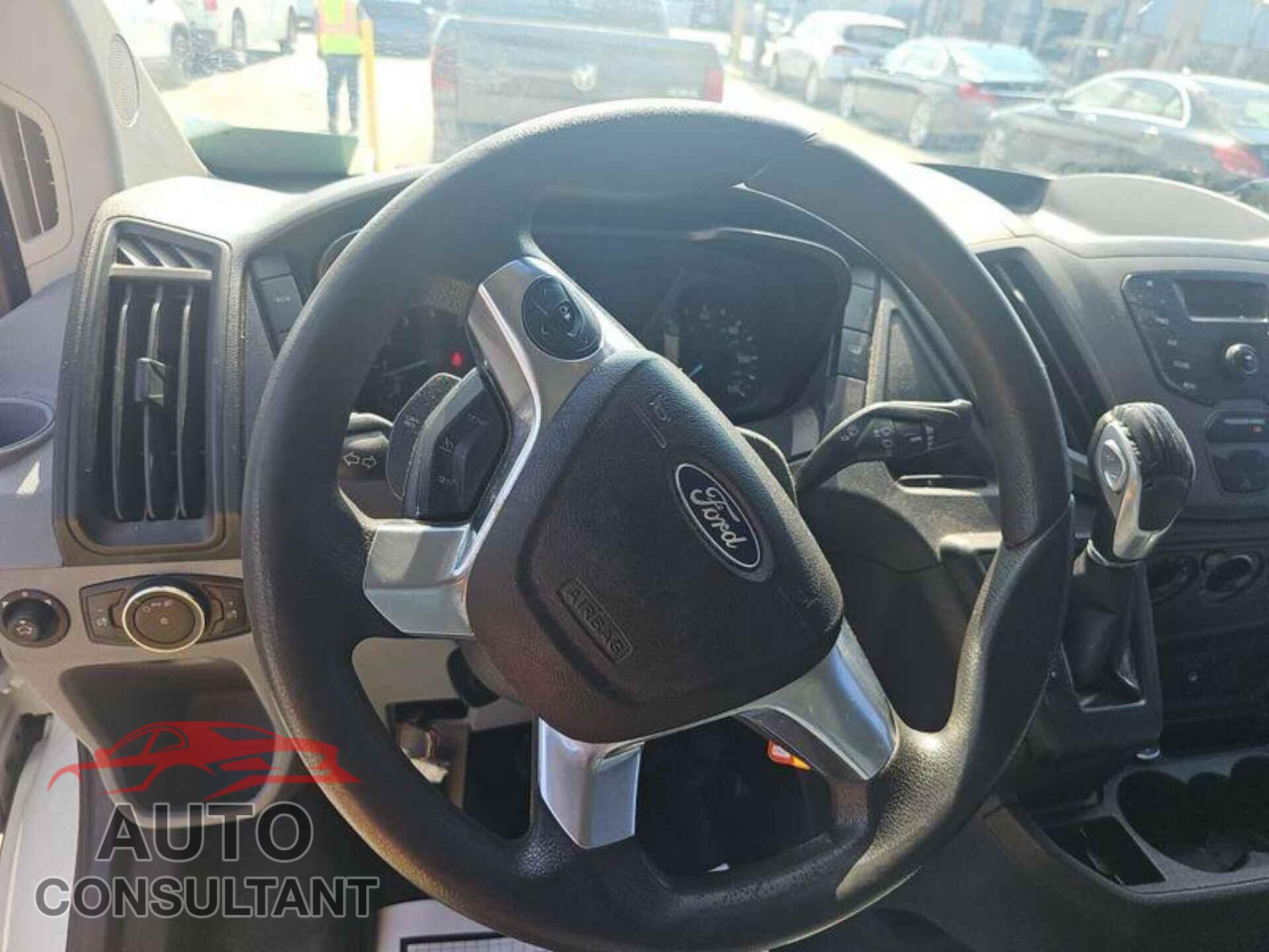 FORD TRANSIT 2015 - 1FTNE2YM3FKA84760