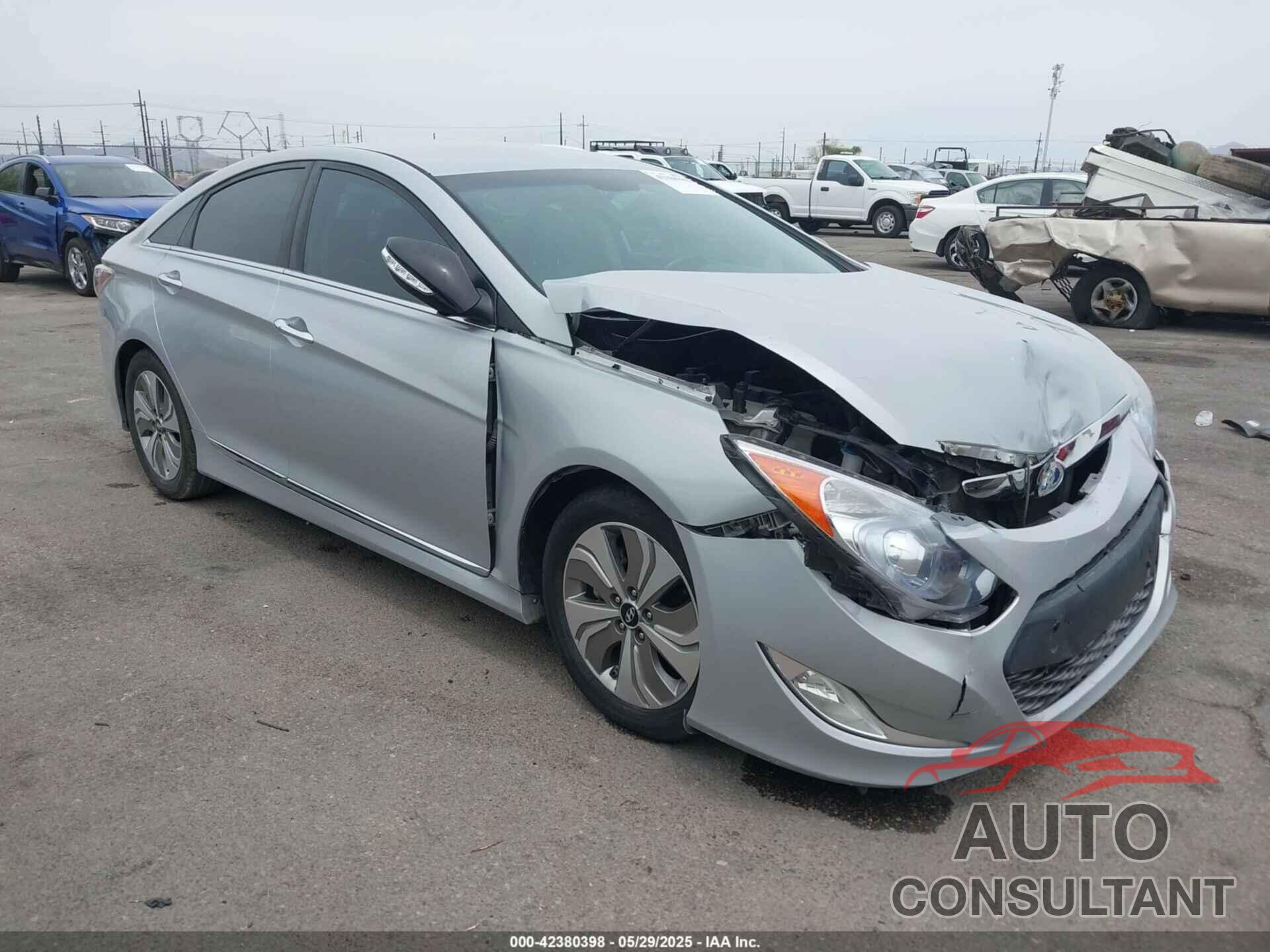 HYUNDAI SONATA HYBRID 2013 - KMHEC4A48DA099622