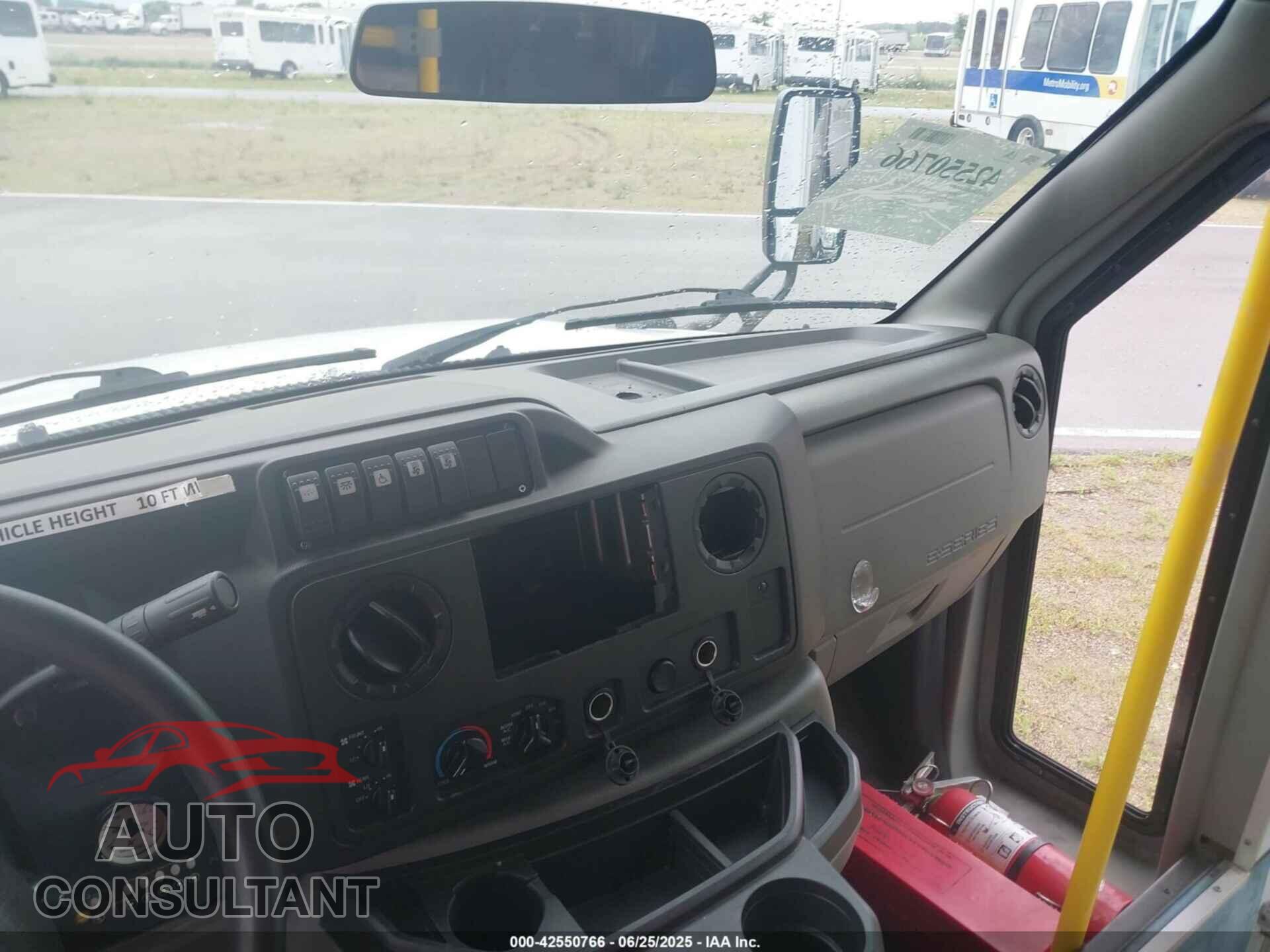 FORD E-450 CUTAWAY 2017 - 1FDFE4FS2HDC67331