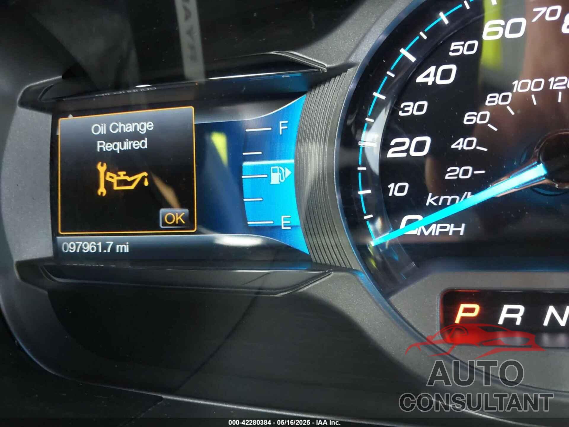 FORD TAURUS 2019 - 1FAHP2F82KG111088
