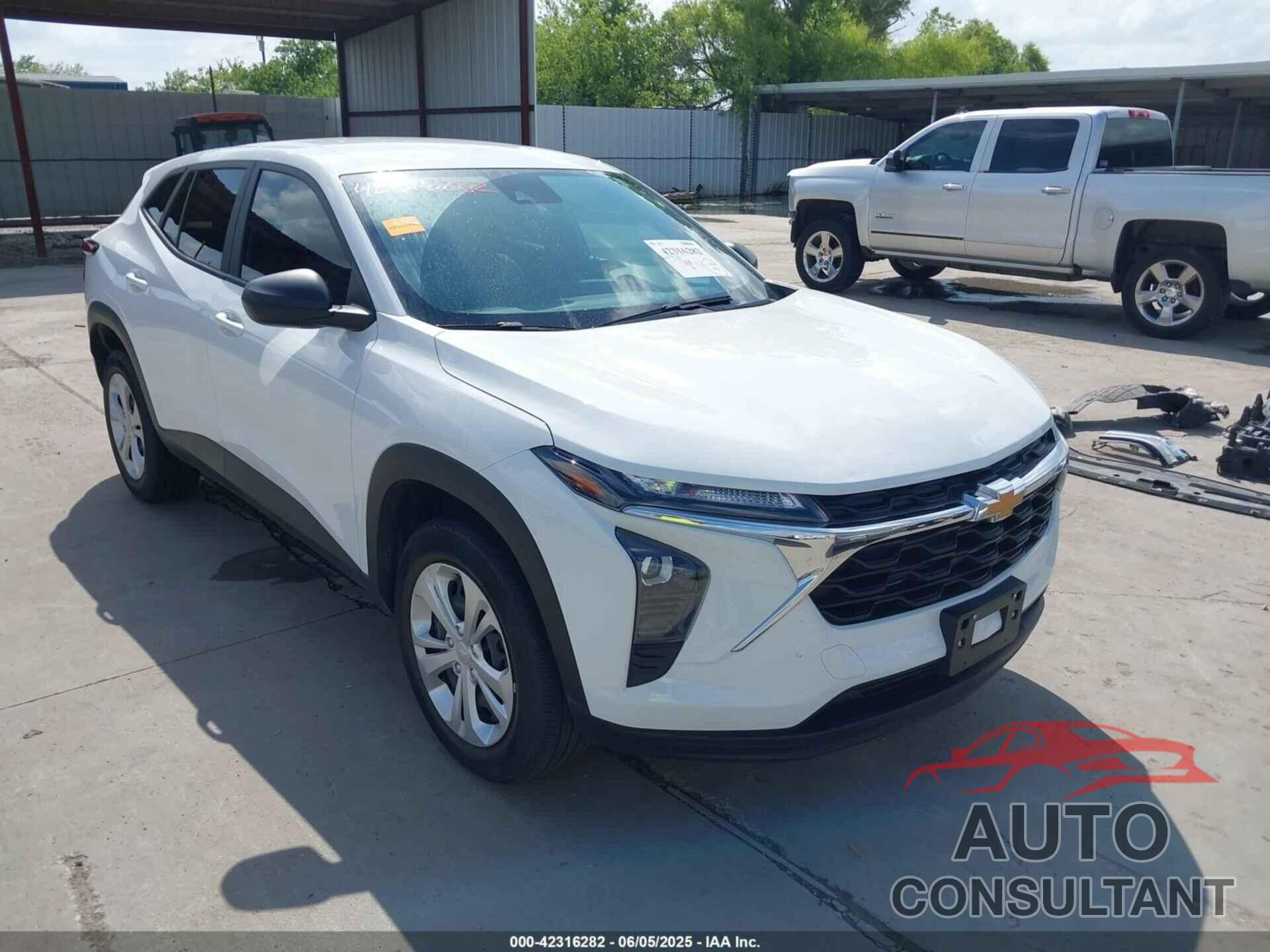 CHEVROLET TRAX 2024 - KL77LFE26RC028932