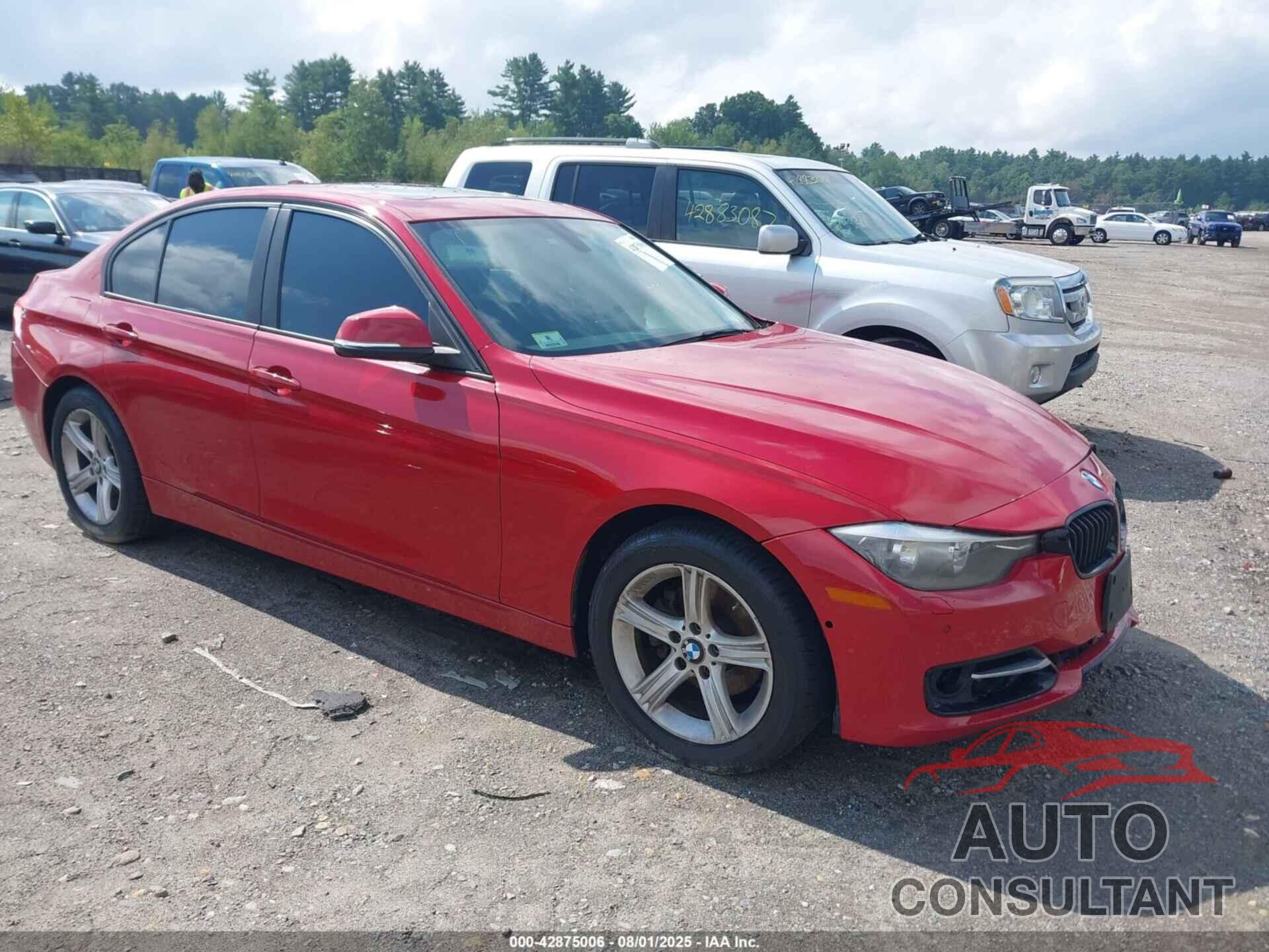 BMW 328I 2014 - WBA3B3G56ENR82313