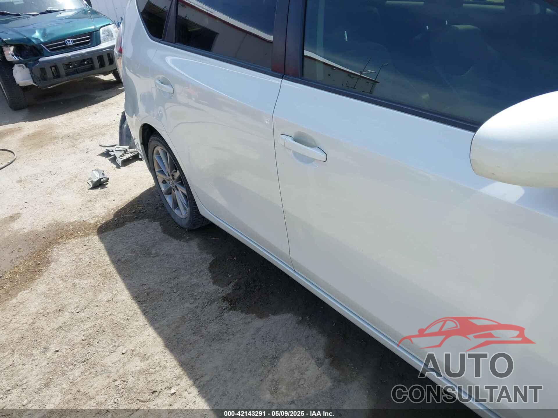 TOYOTA PRIUS V 2016 - JTDZN3EU6GJ047561