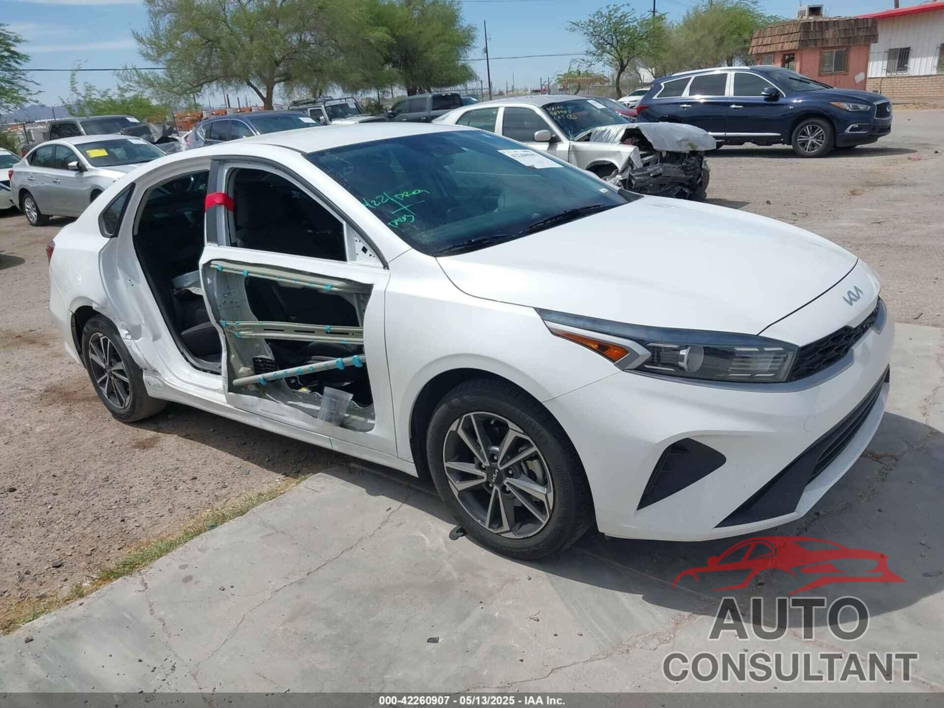 KIA FORTE 2022 - 3KPF24AD8NE482132