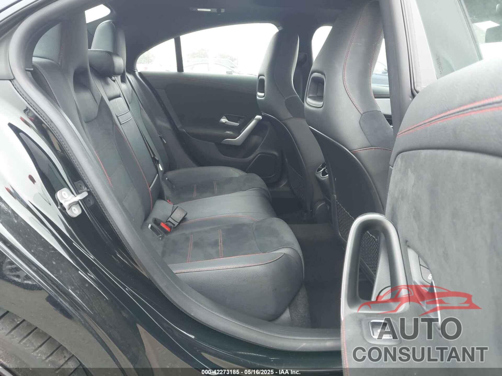 MERCEDES-BENZ CLA 250 COUPE 2023 - W1K5J4GBXPN383529