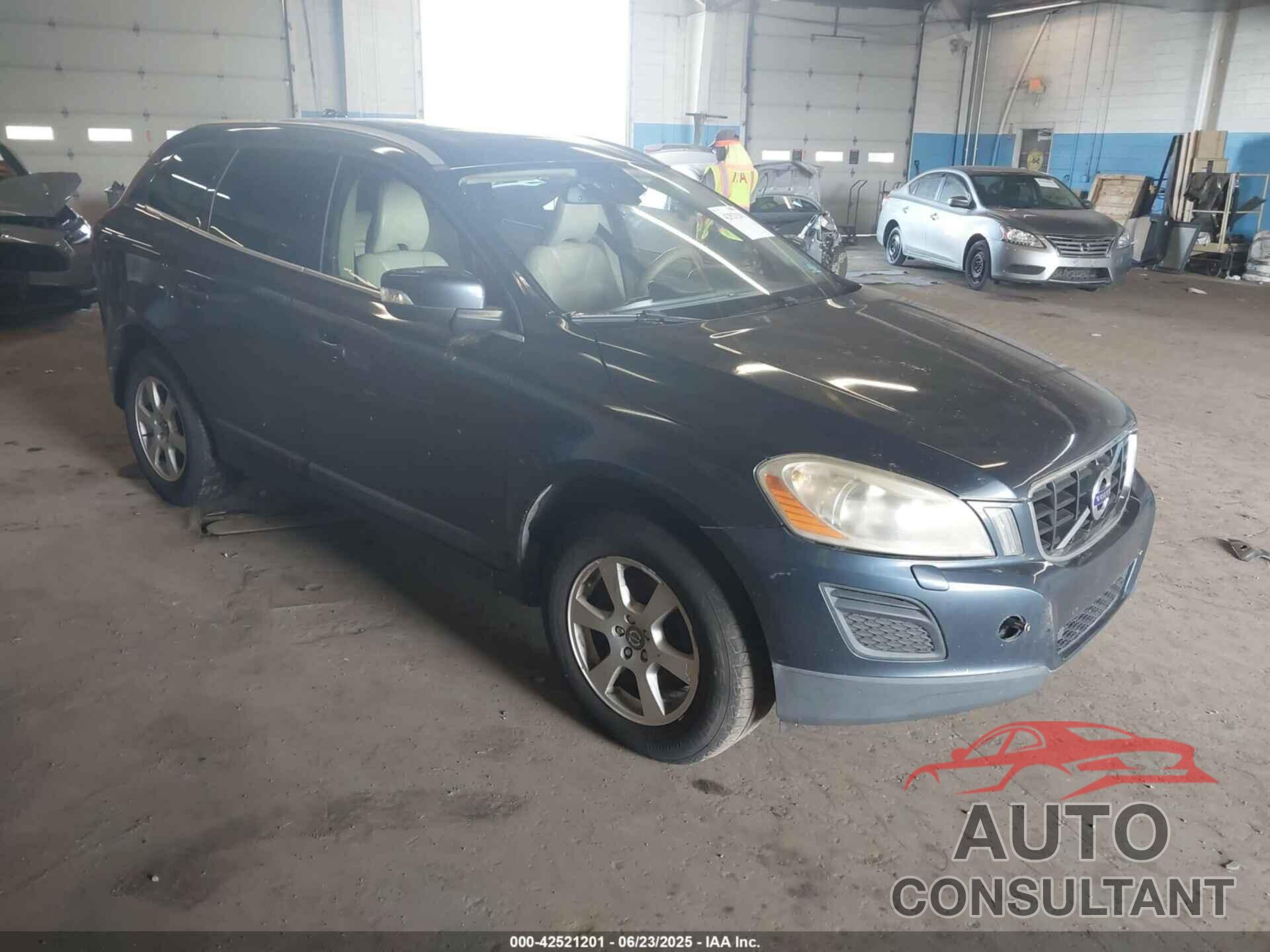 VOLVO XC60 2011 - YV4952DL0B2165849