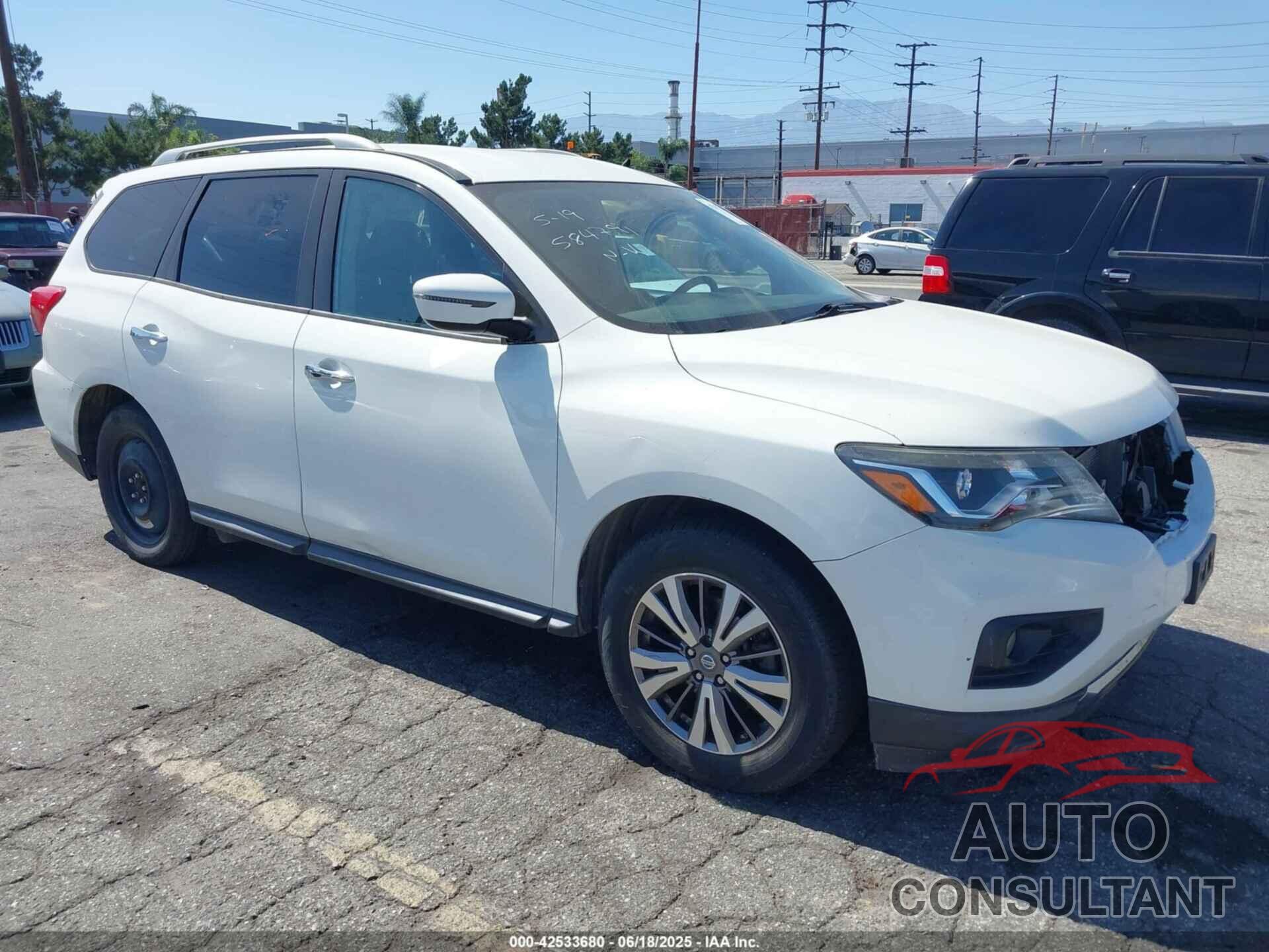NISSAN PATHFINDER 2019 - 5N1DR2MN7KC584791