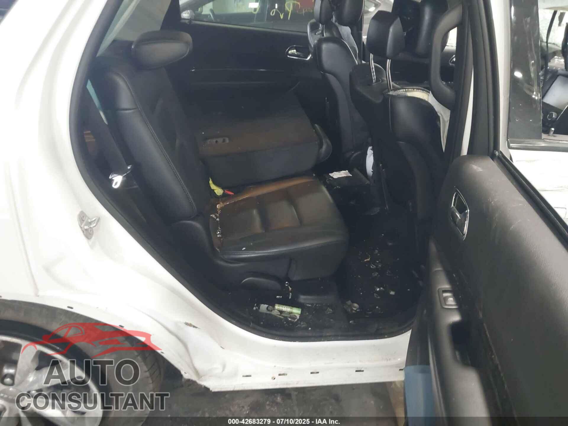 DODGE DURANGO 2015 - 1C4RDJDGXFC187943