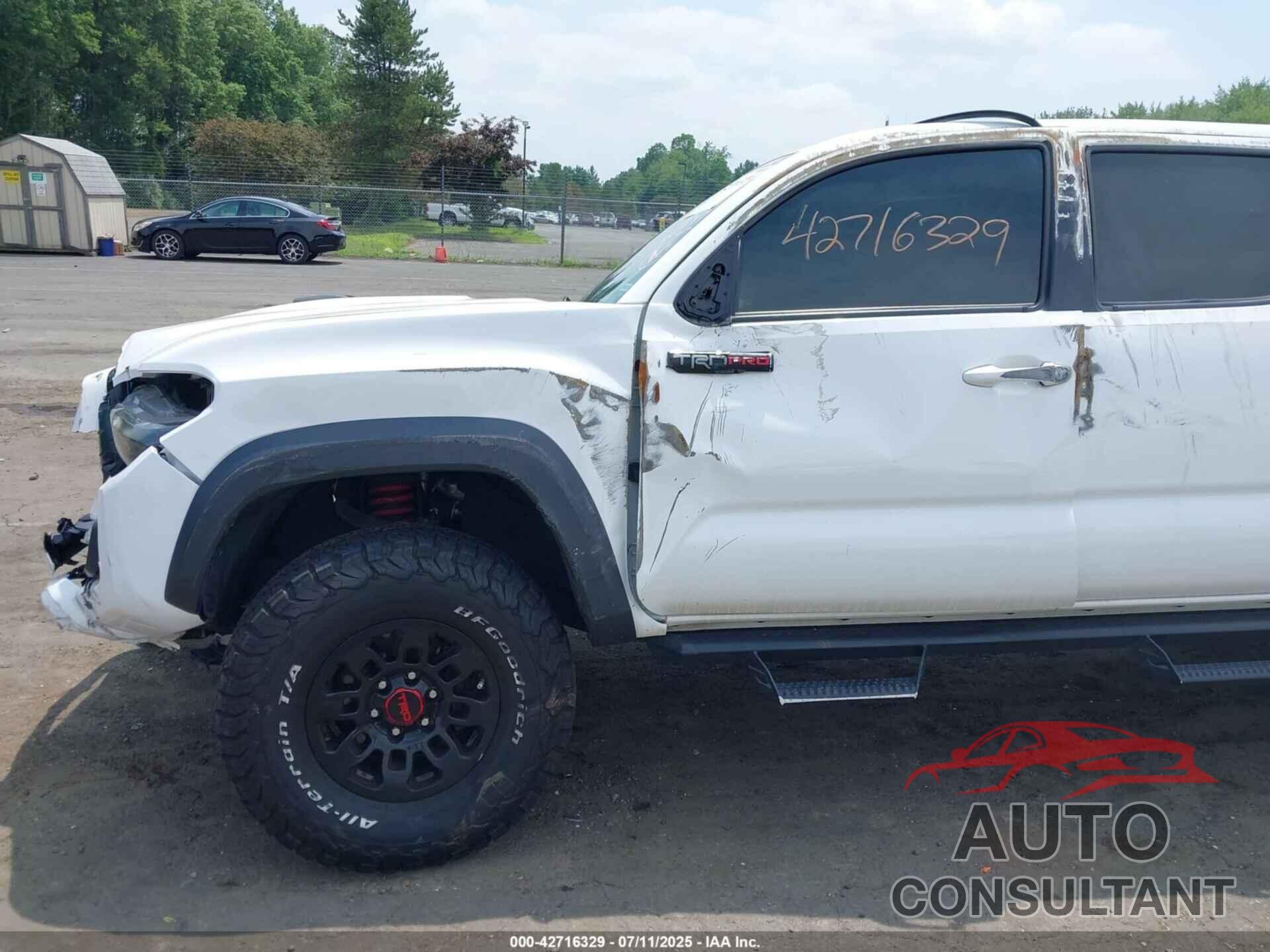 TOYOTA TACOMA 2019 - 5TFCZ5AN7KX187628