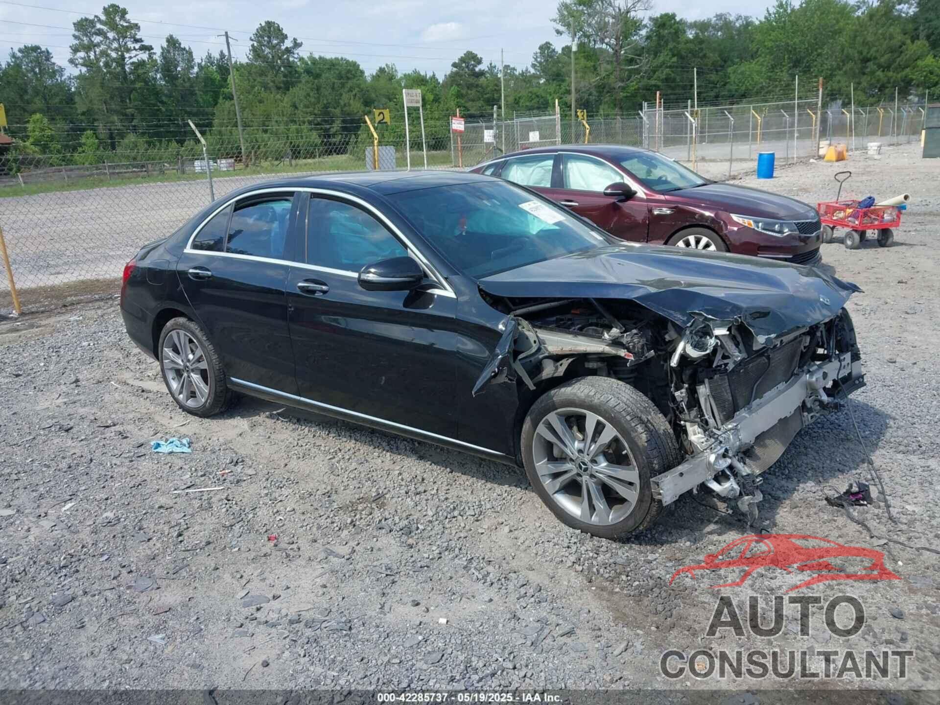 MERCEDES-BENZ C 300 2019 - 55SWF8EB7KU301367