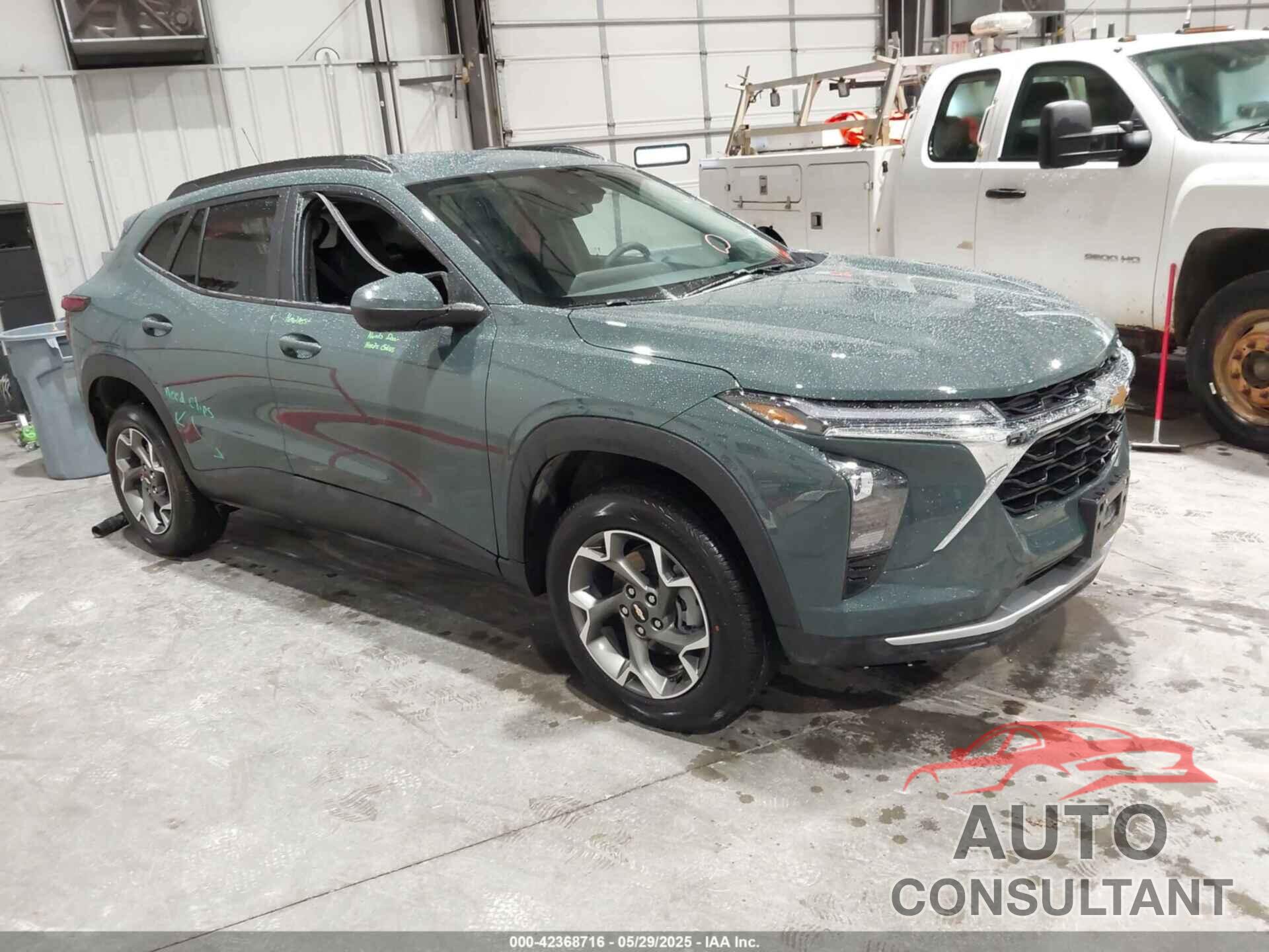 CHEVROLET TRAX 2025 - KL77LHEP2SC221818