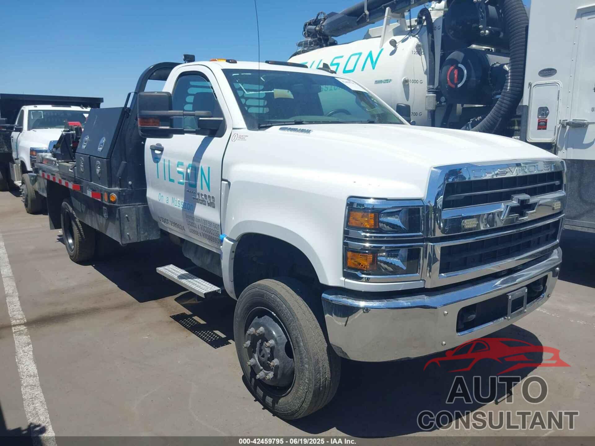 CHEVROLET SILVERADO MD 2023 - 1HTKJPVM9PH699377