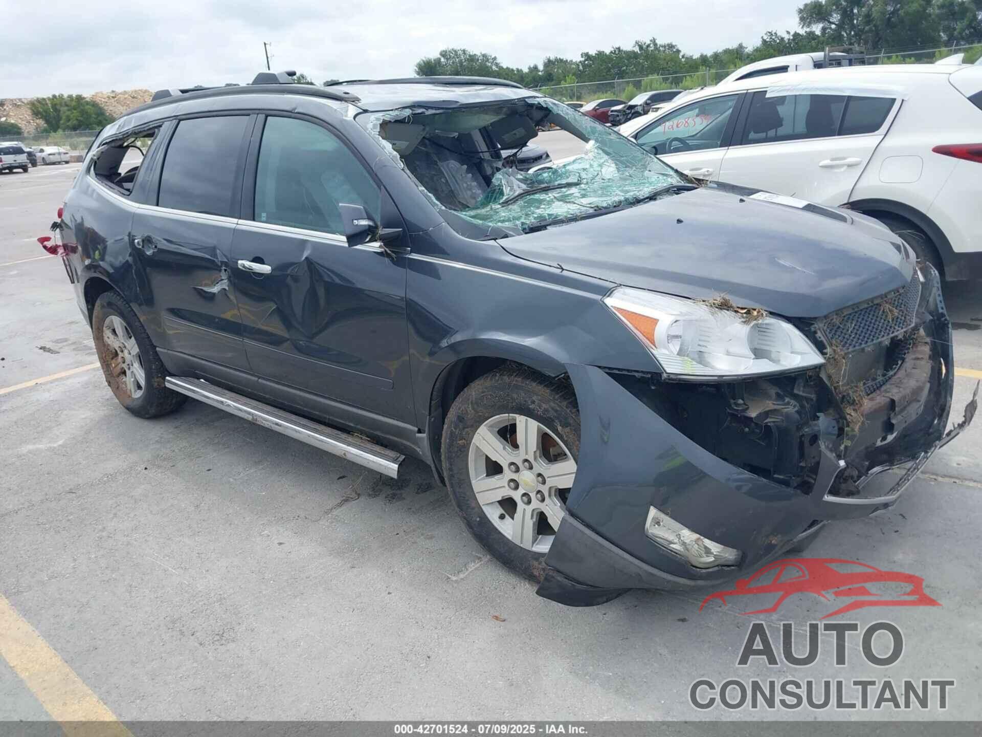 CHEVROLET TRAVERSE 2011 - 1GNKRJED5BJ147564