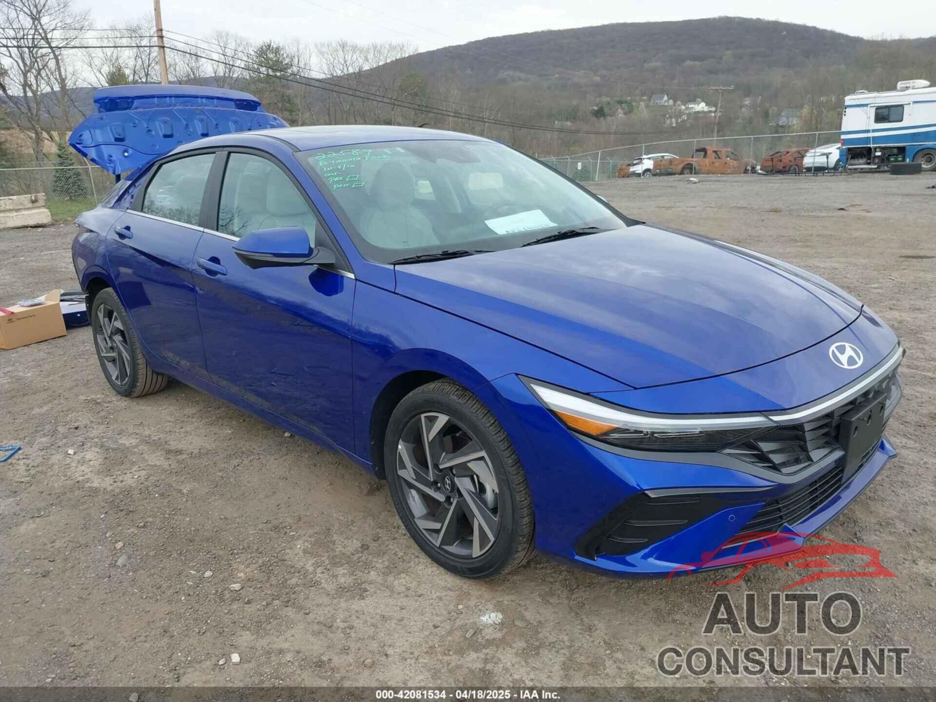HYUNDAI ELANTRA 2024 - KMHLP4DG9RU693398