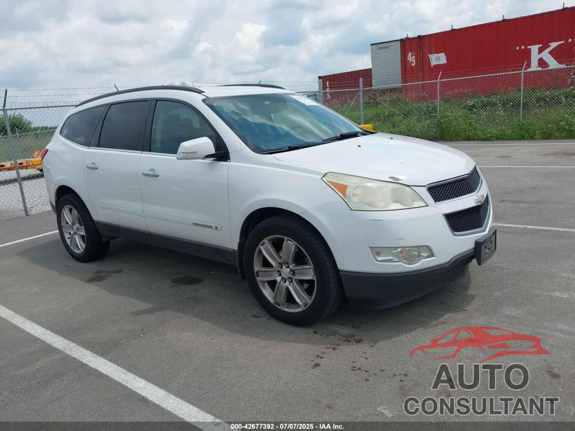 CHEVROLET TRAVERSE 2010 - 1GNLVFED7AS100185