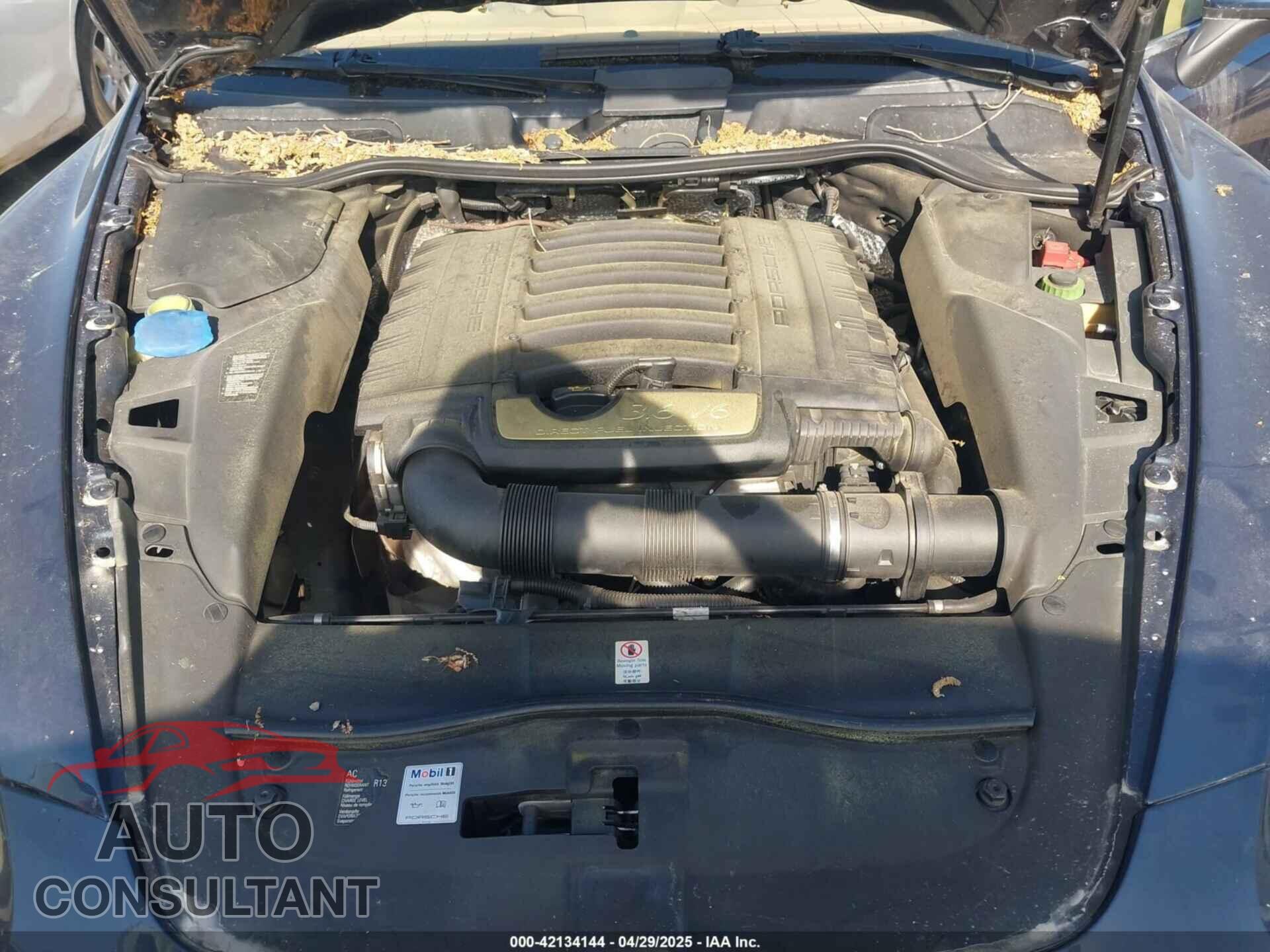 PORSCHE CAYENNE 2013 - WP1AA2A2XDLA05934