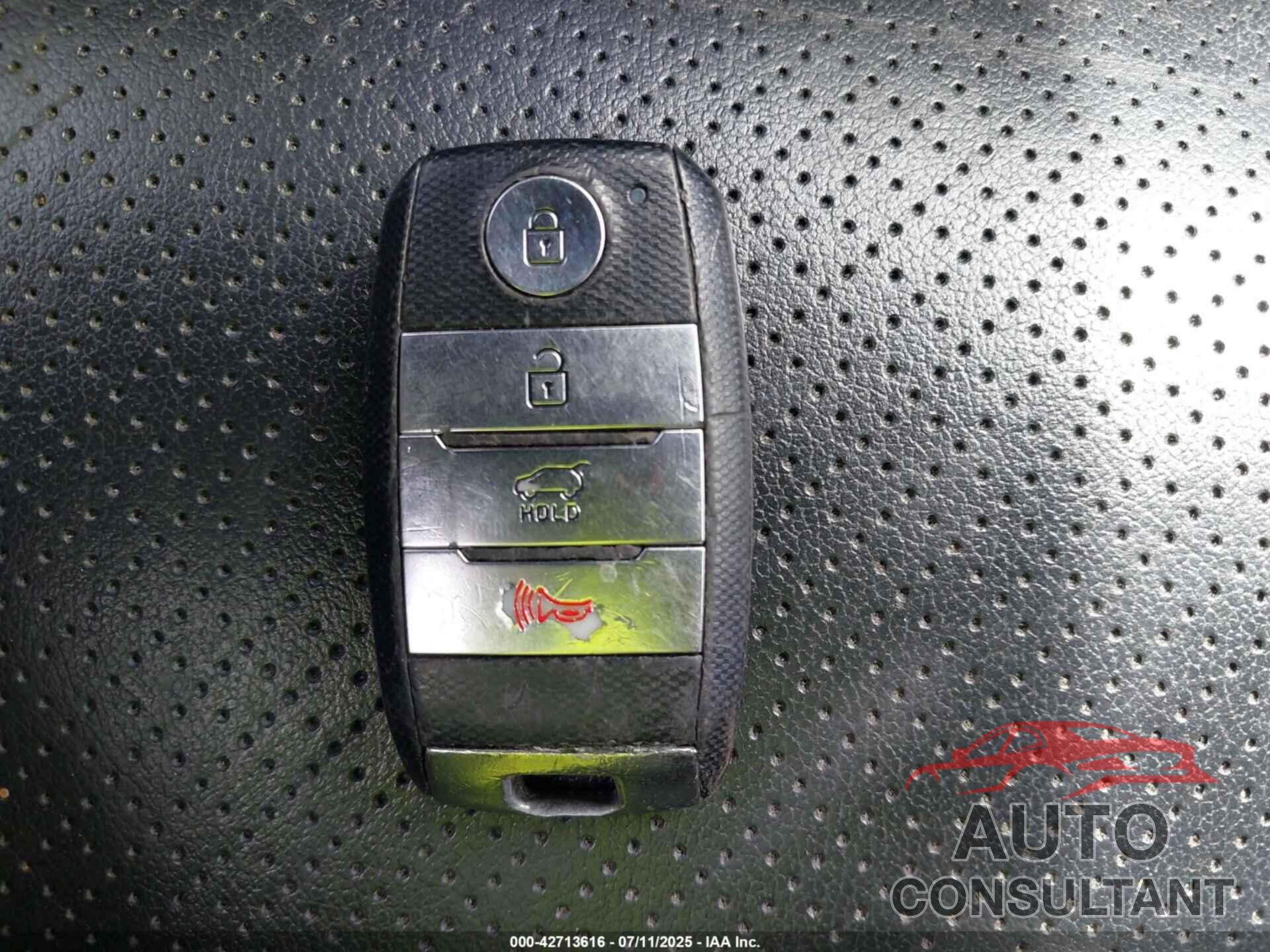 KIA SORENTO 2019 - 5XYPHDA58KG545143