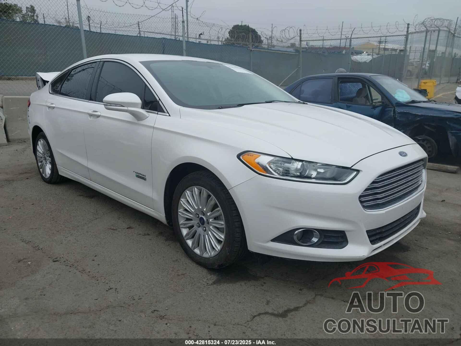 FORD FUSION ENERGI 2013 - 3FA6P0PU0DR285468