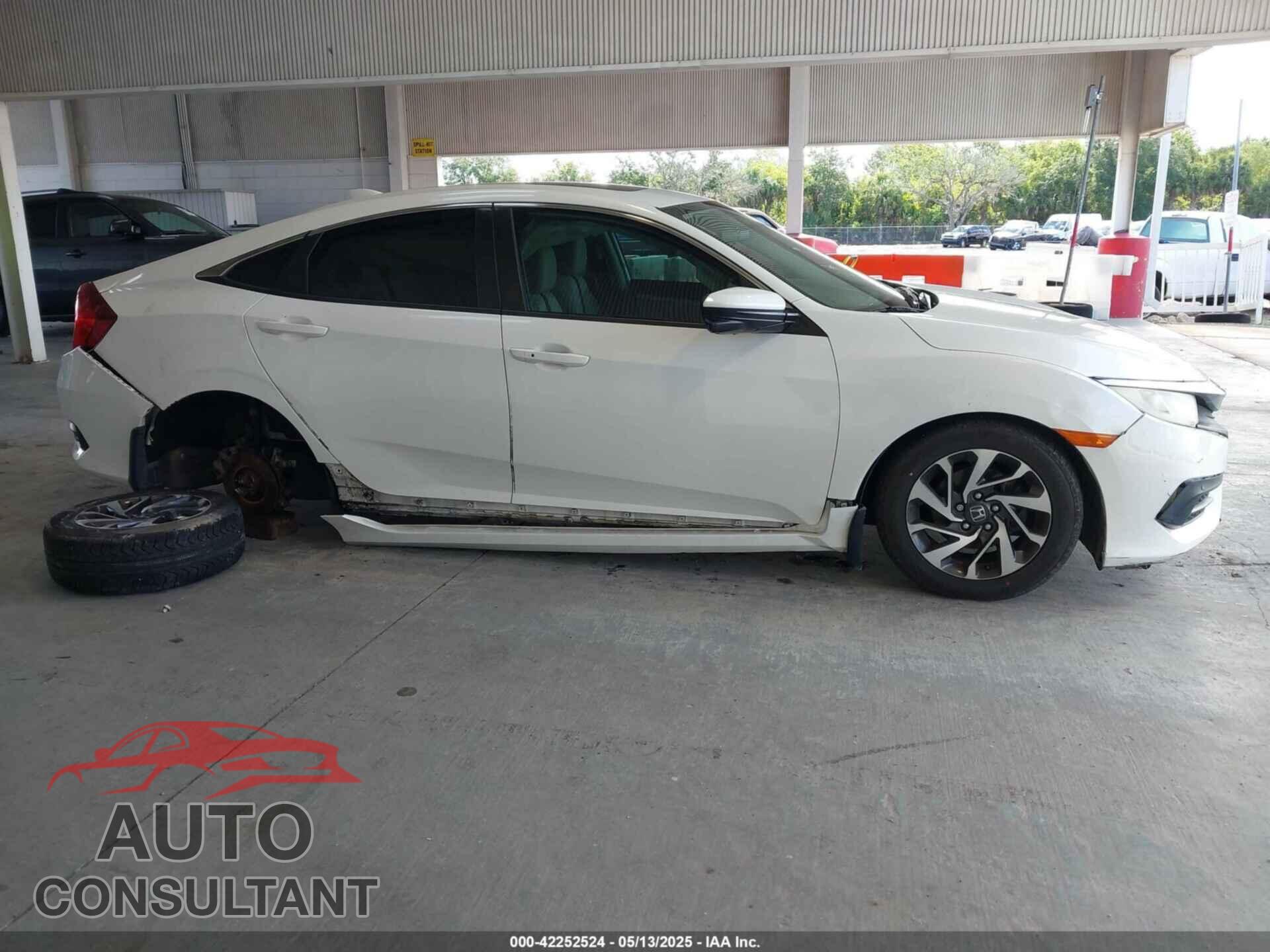 HONDA CIVIC 2017 - 19XFC2F74HE006923