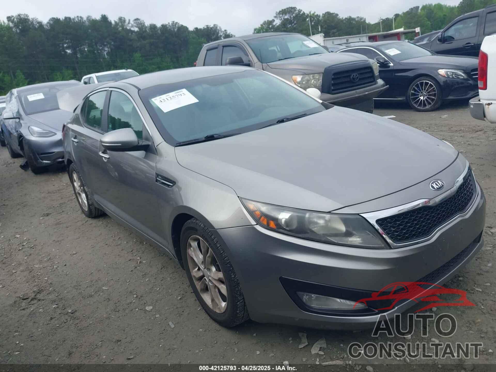 KIA OPTIMA 2013 - 5XXGM4A72DG170838