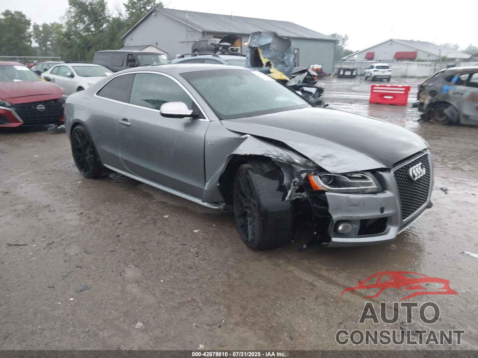 AUDI S5 2011 - WAUCVAFRXBA016615