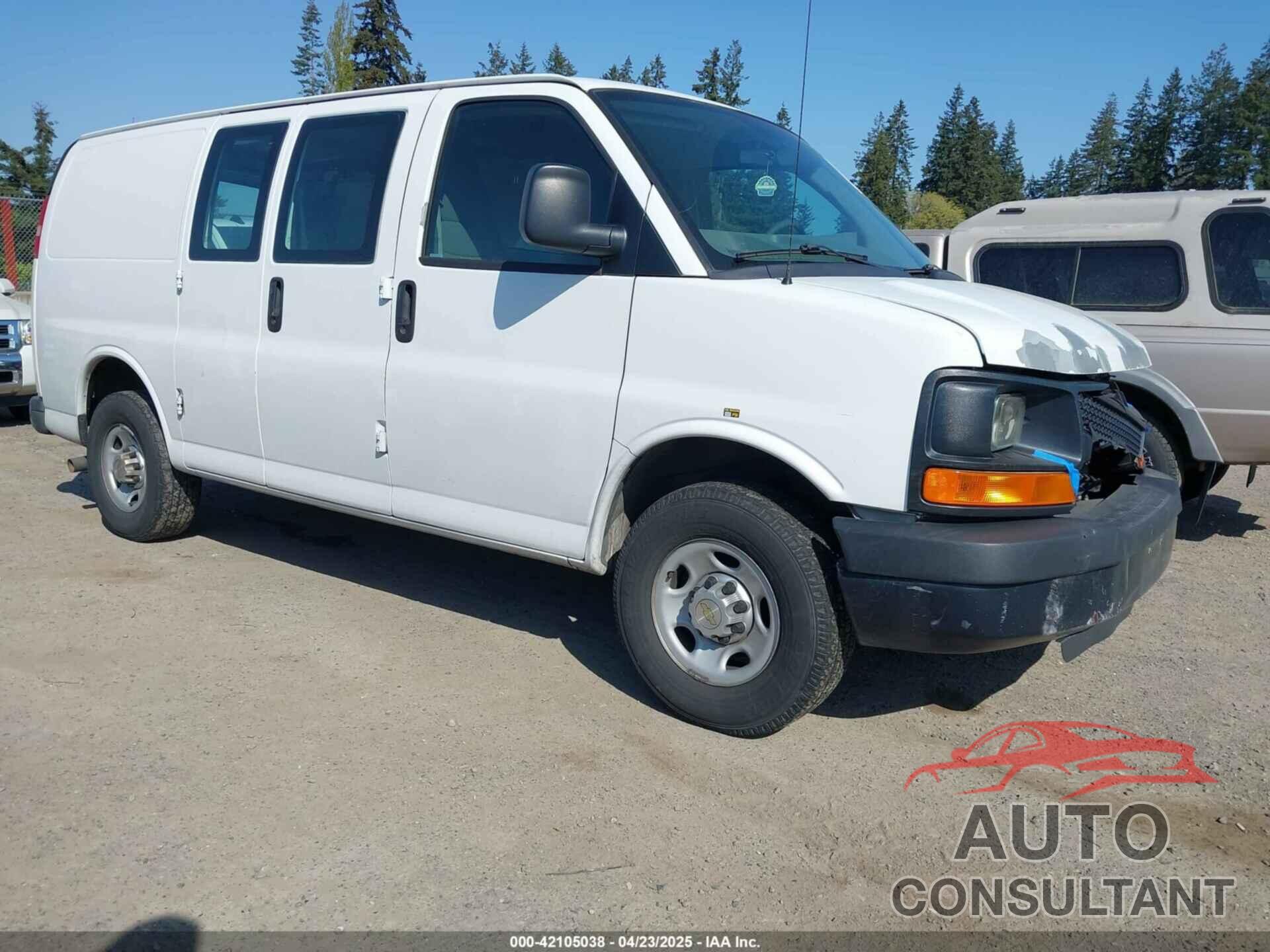 CHEVROLET EXPRESS 2500 2012 - 1GCWGFCB0C1117727