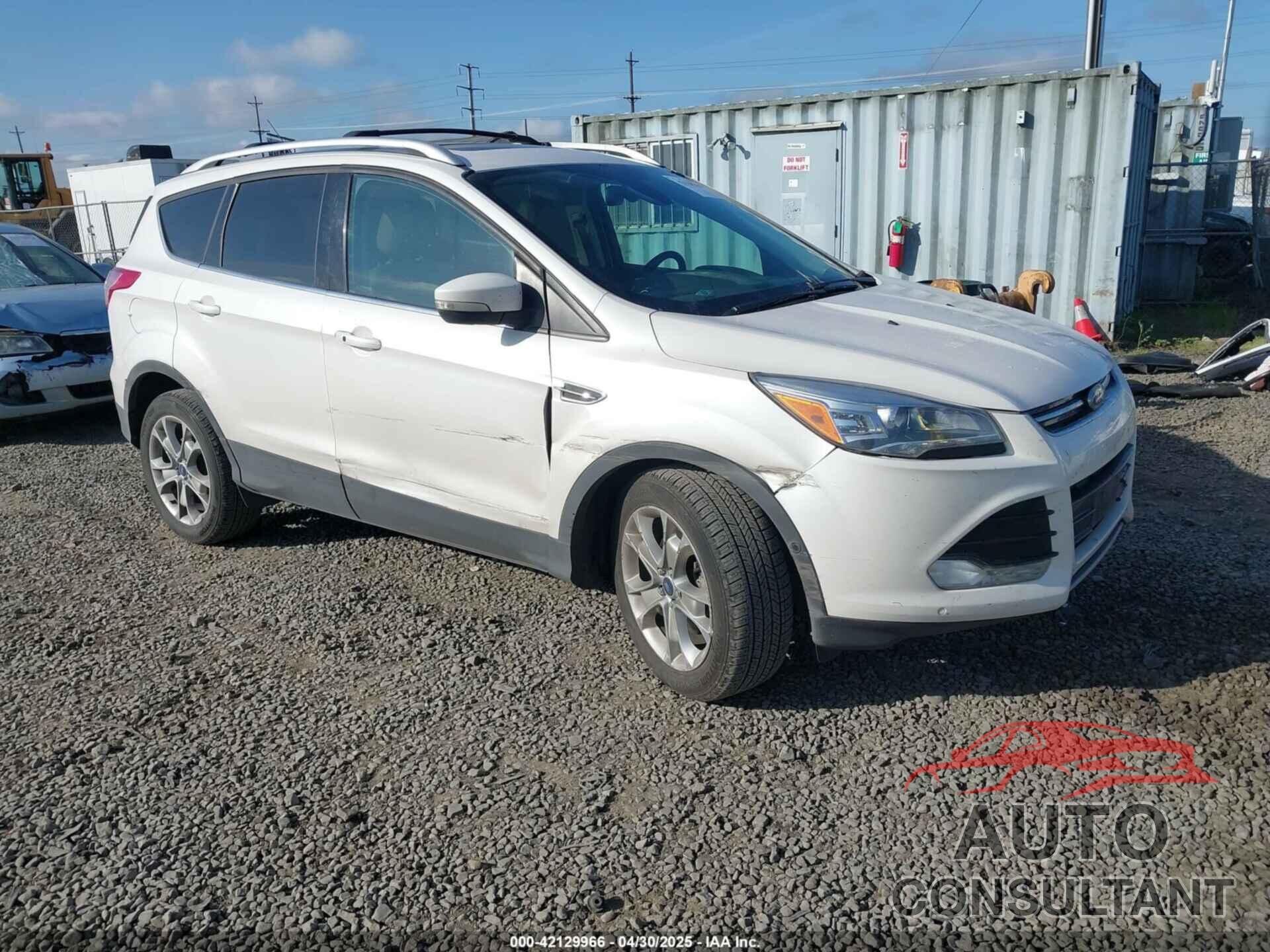 FORD ESCAPE 2014 - 1FMCU9J97EUB80995