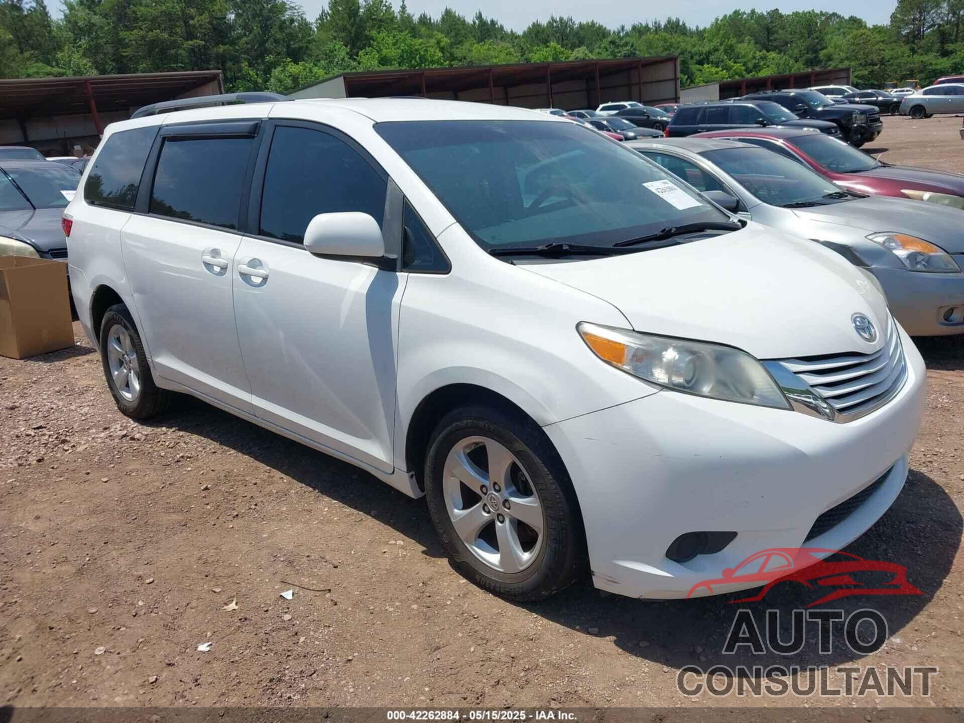 TOYOTA SIENNA 2017 - 5TDKZ3DC5HS793289