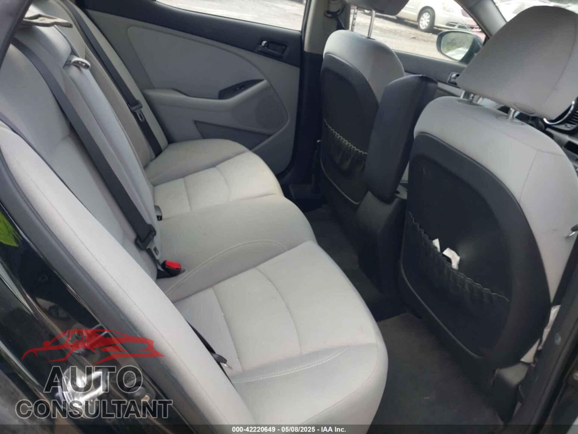 KIA OPTIMA 2012 - KNAGM4A76C5286883