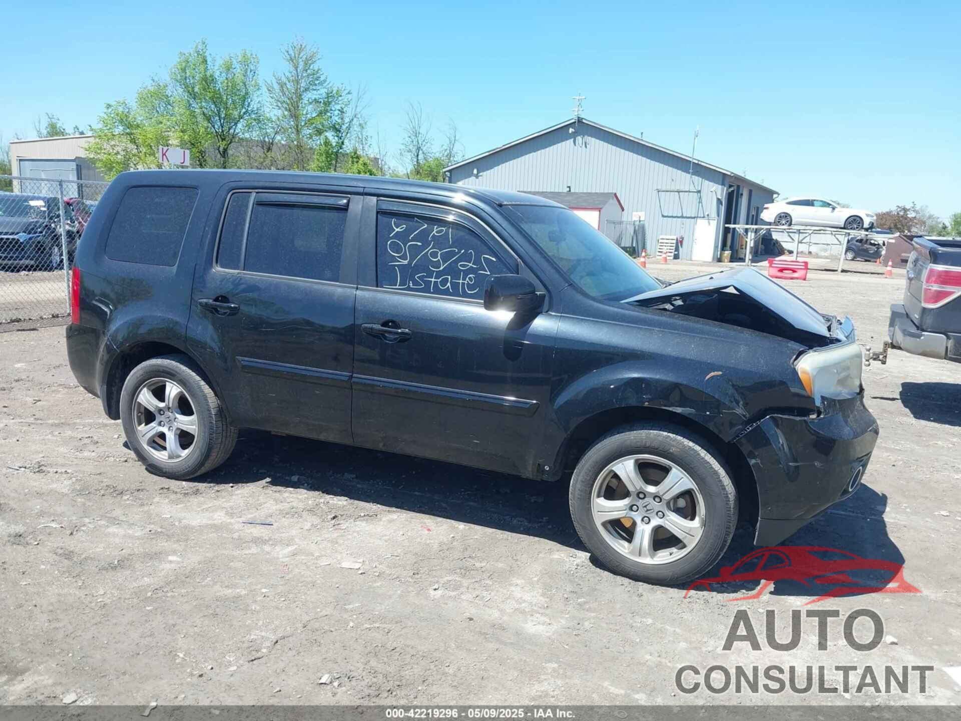 HONDA PILOT 2012 - 5FNYF4H45CB006236