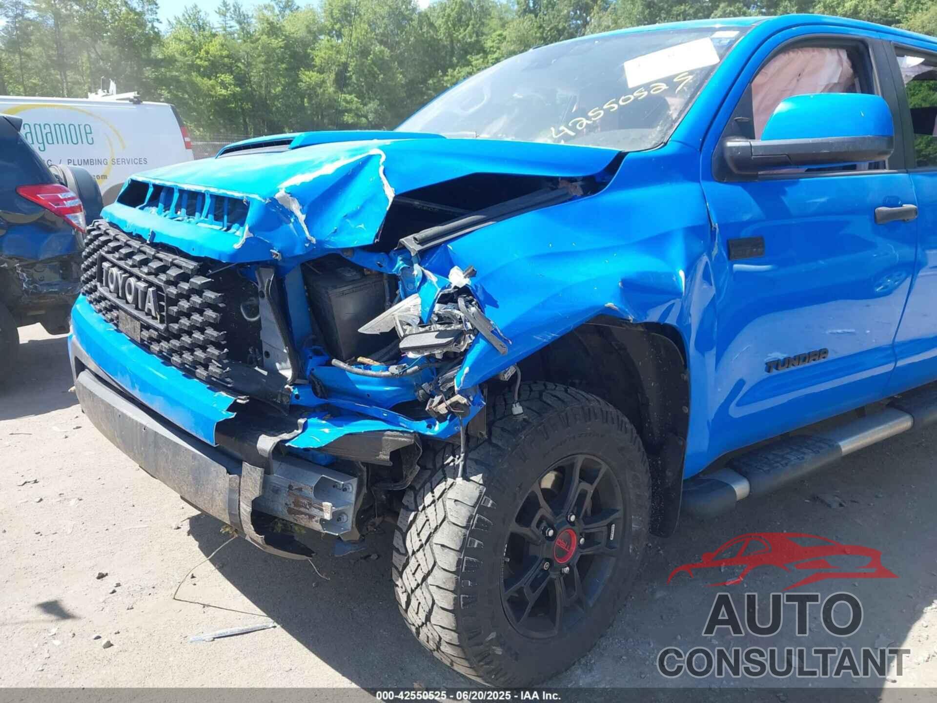 TOYOTA TUNDRA 2019 - 5TFDY5F13KX851596