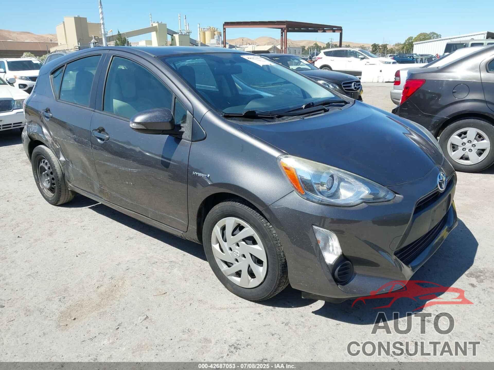 TOYOTA PRIUS C 2015 - JTDKDTB30F1092350