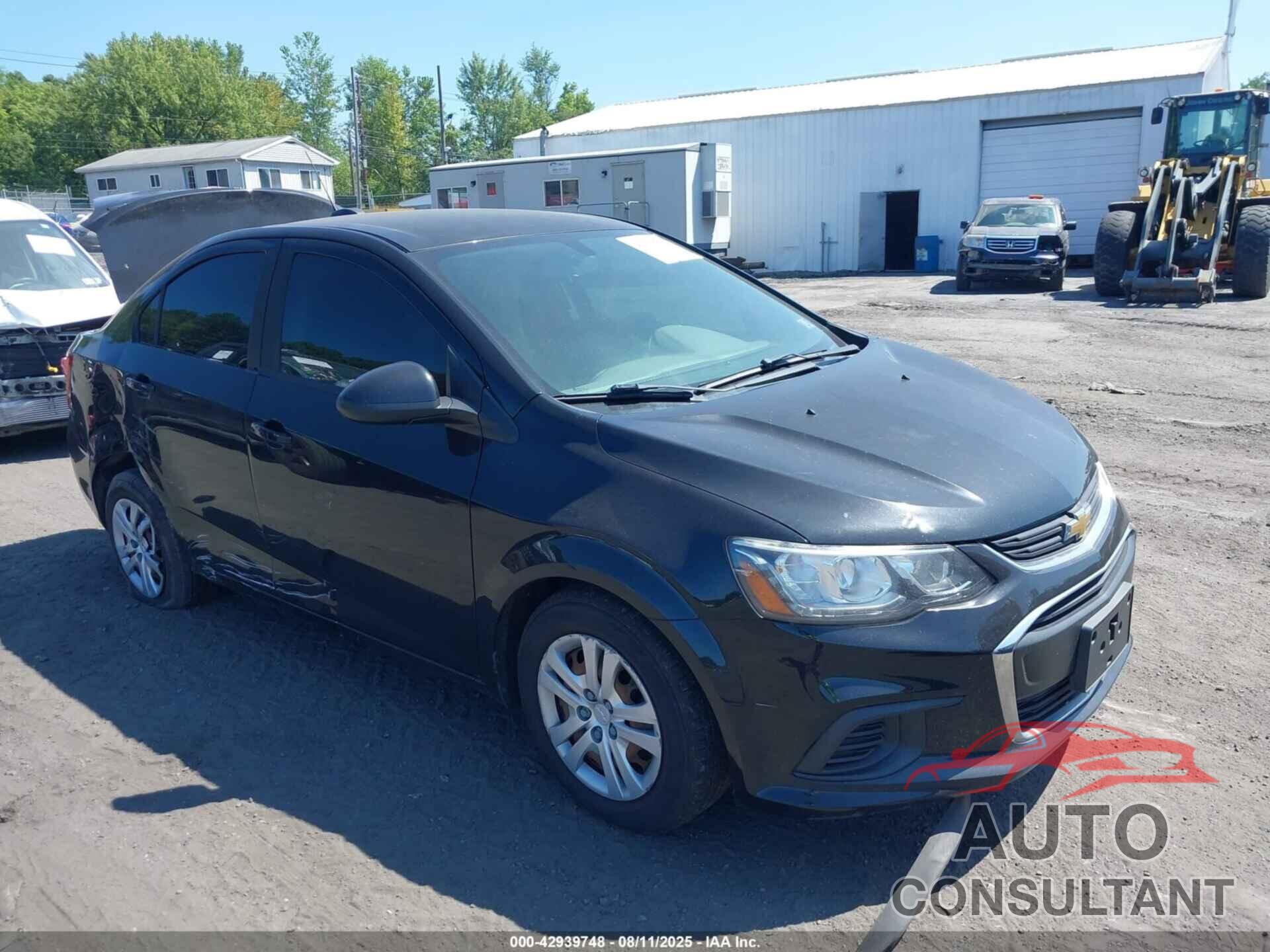 CHEVROLET SONIC 2017 - 1G1JB5SG2H4150792