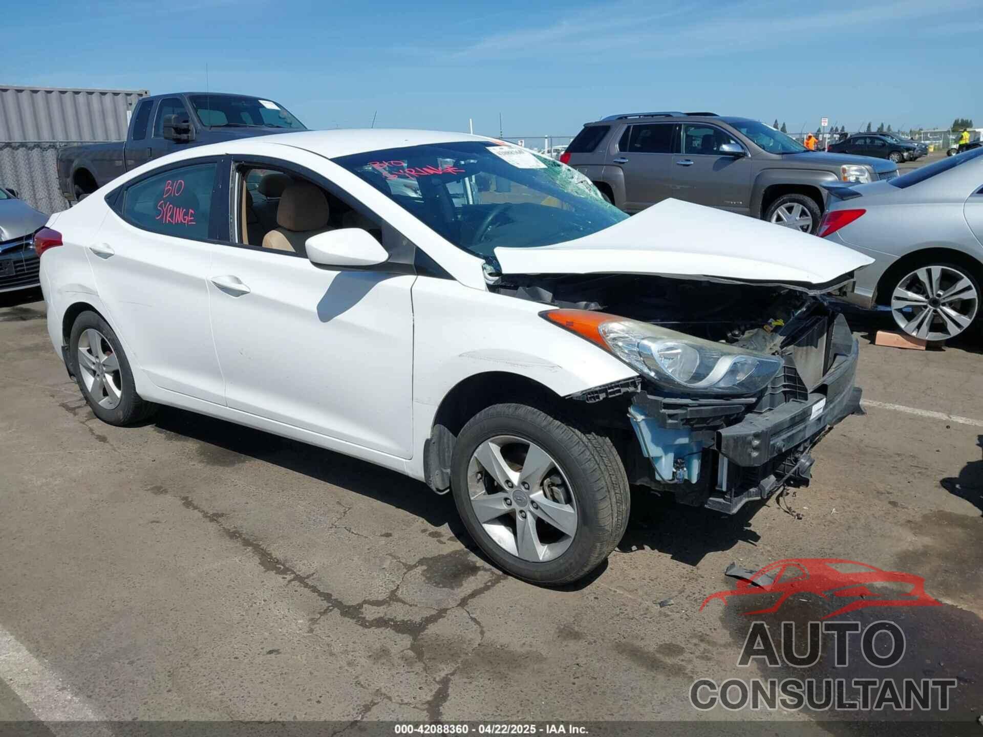 HYUNDAI ELANTRA 2013 - 5NPDH4AE9DH400661