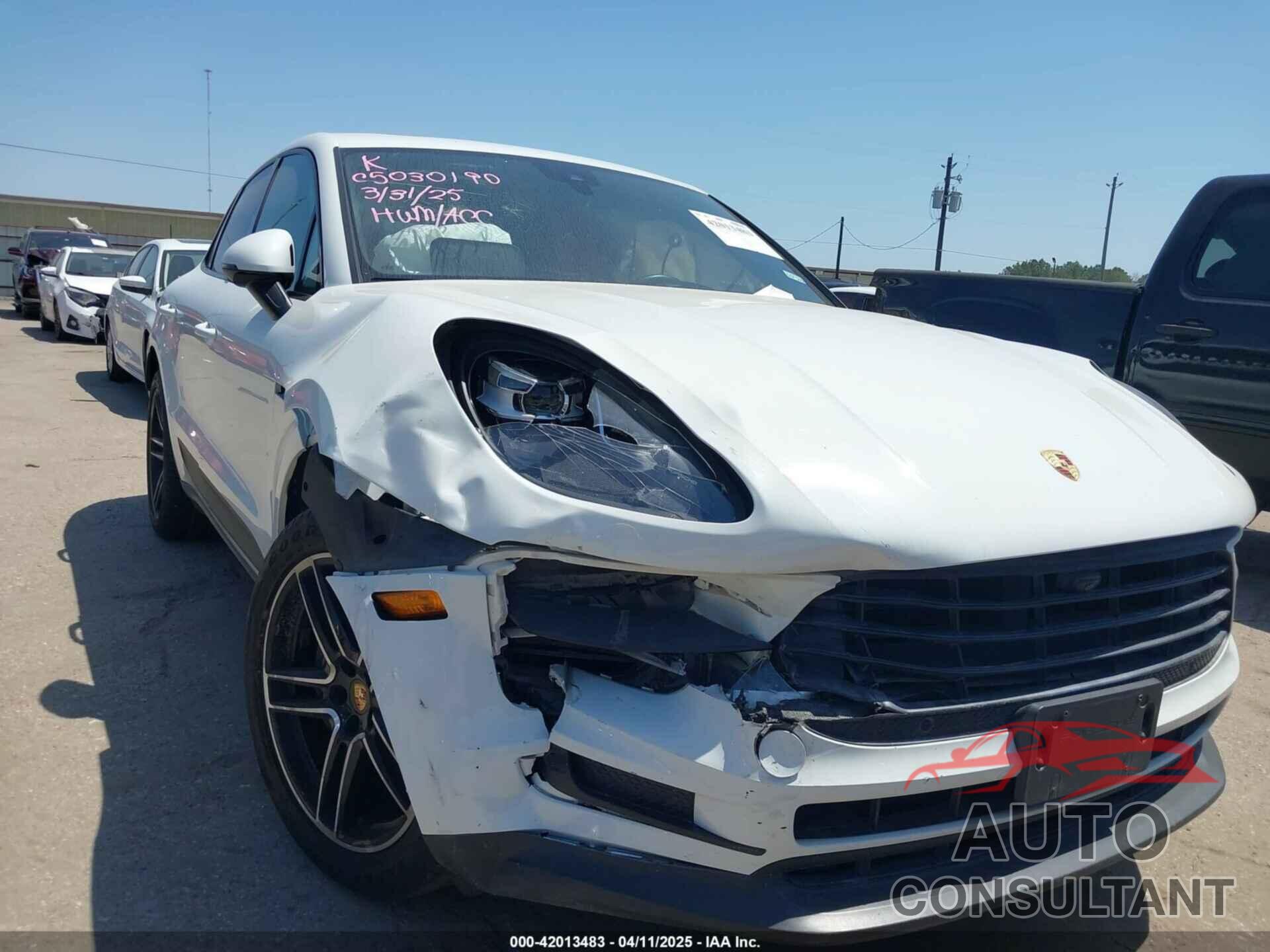 PORSCHE MACAN 2021 - WP1AA2A59MLB00947