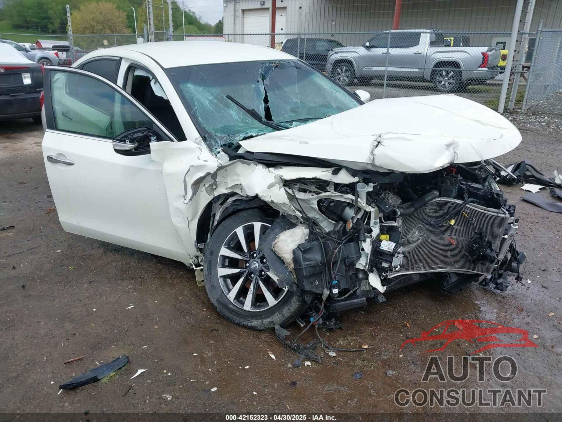 NISSAN ALTIMA 2017 - 1N4AL3AP5HC114231