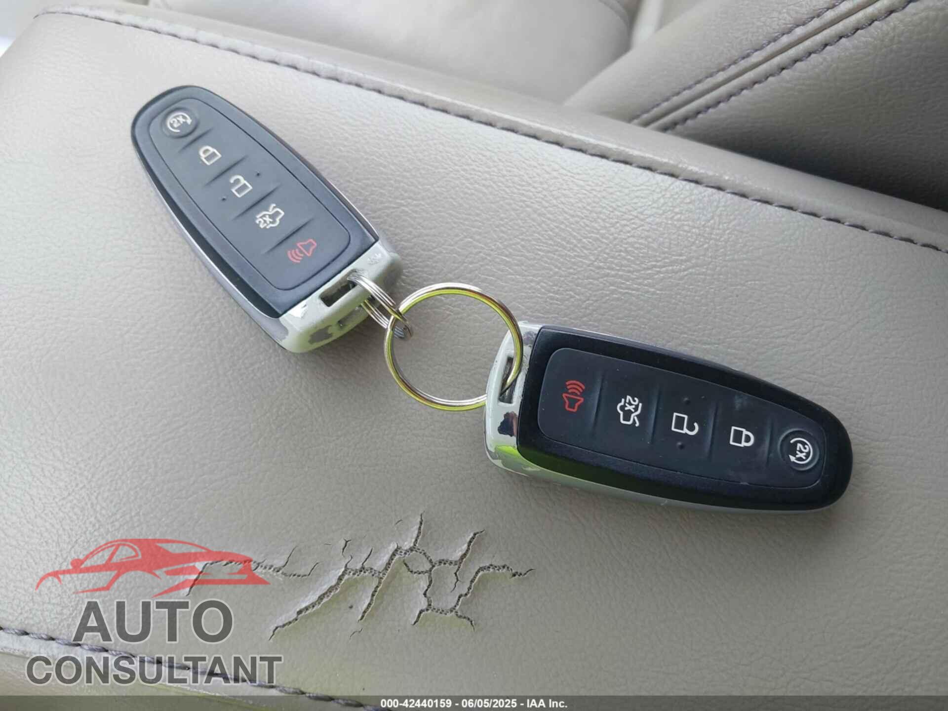 FORD EDGE 2013 - 2FMDK3KC7DBE36459