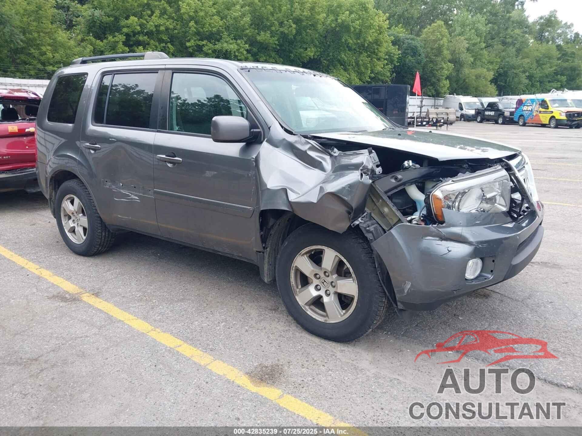 HONDA PILOT 2011 - 5FNYF4H66BB089577