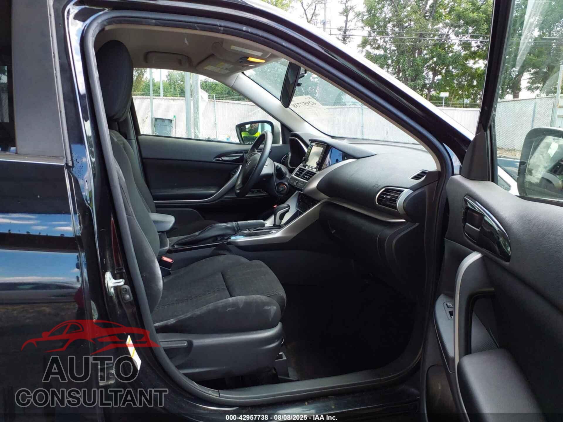 MITSUBISHI ECLIPSE CROSS 2019 - JA4AT3AA8KZ029467