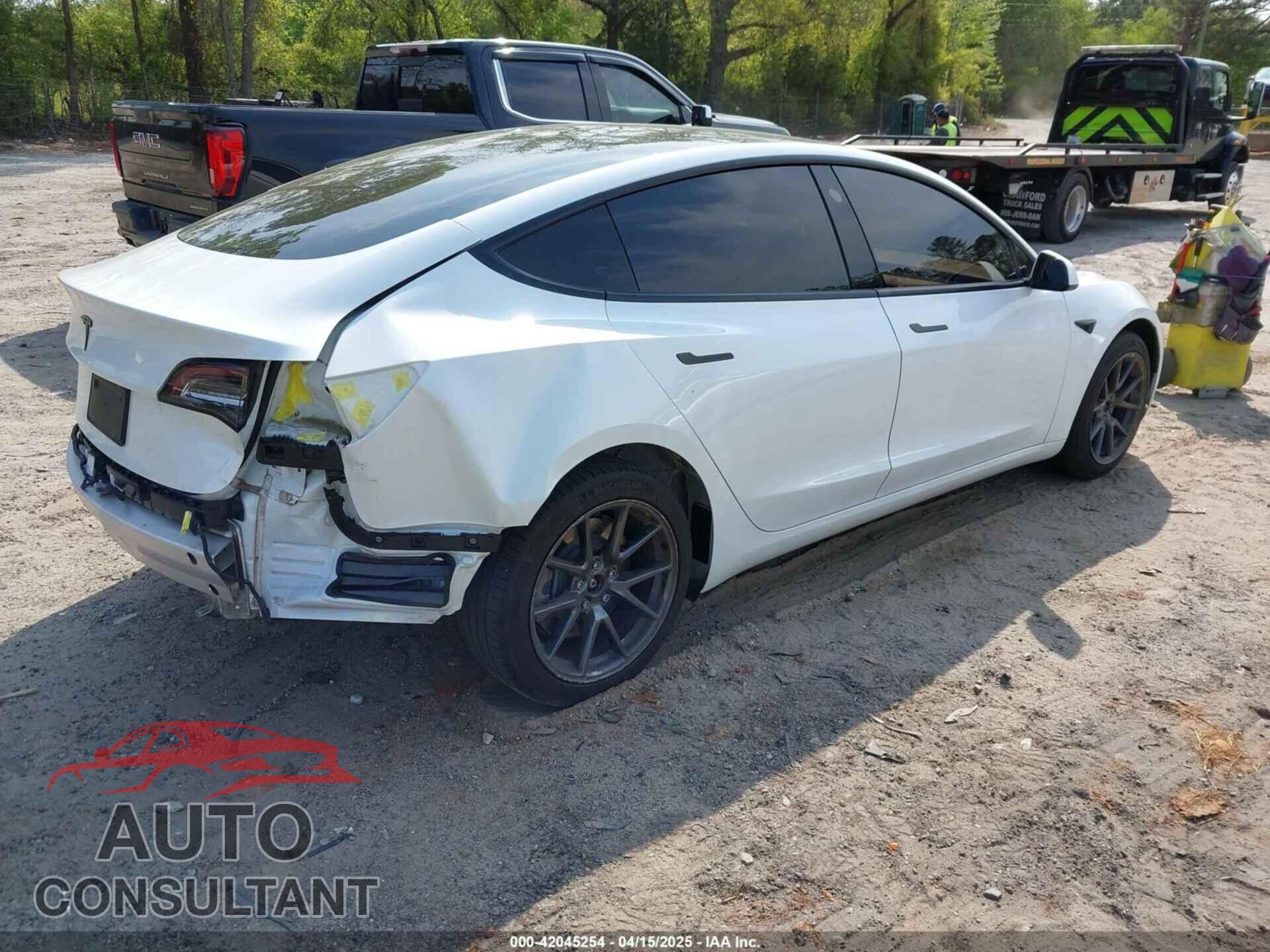 TESLA MODEL 3 2021 - 5YJ3E1EA9MF027985